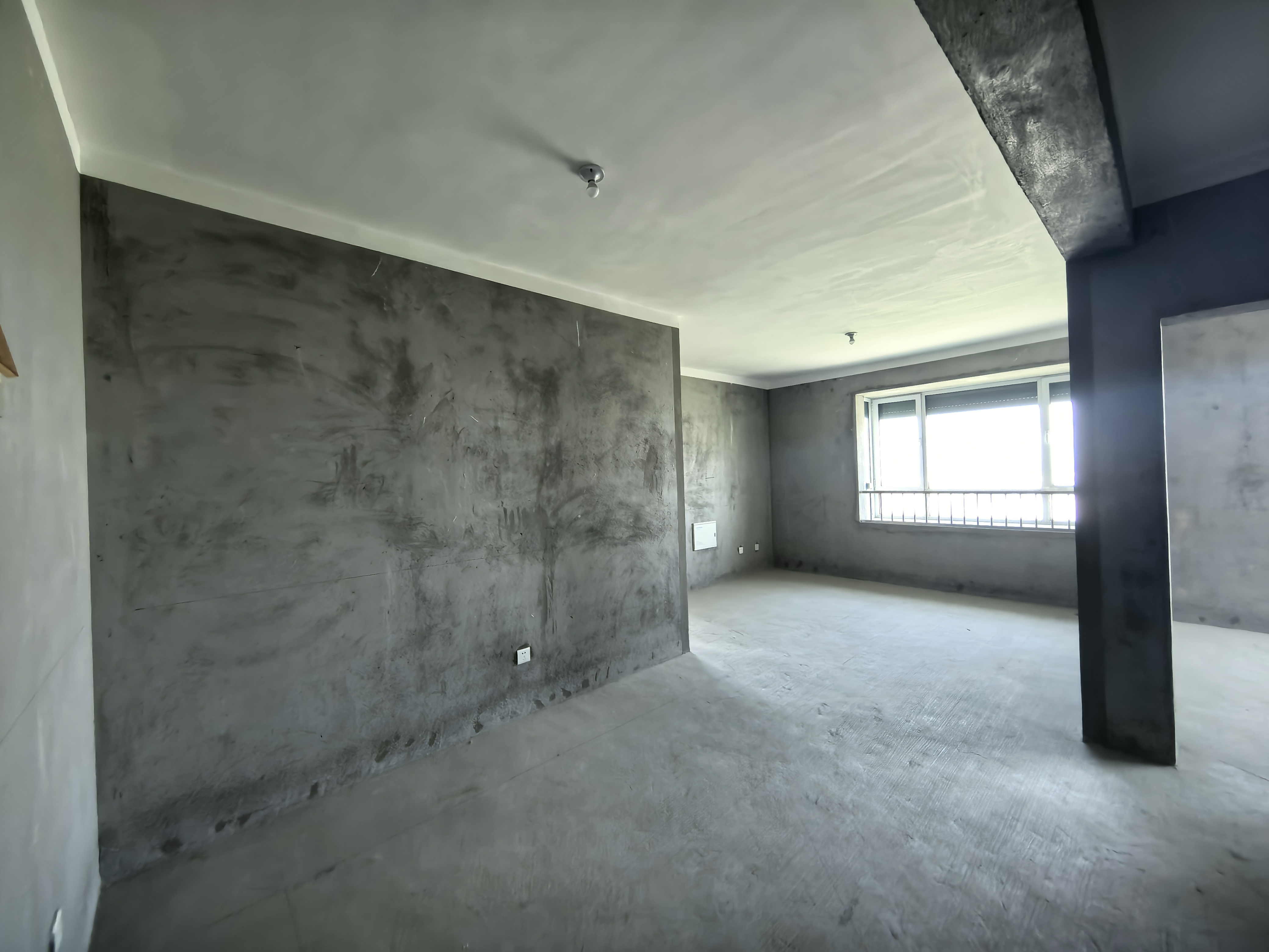 富都豪园 3室2厅1卫 114m²