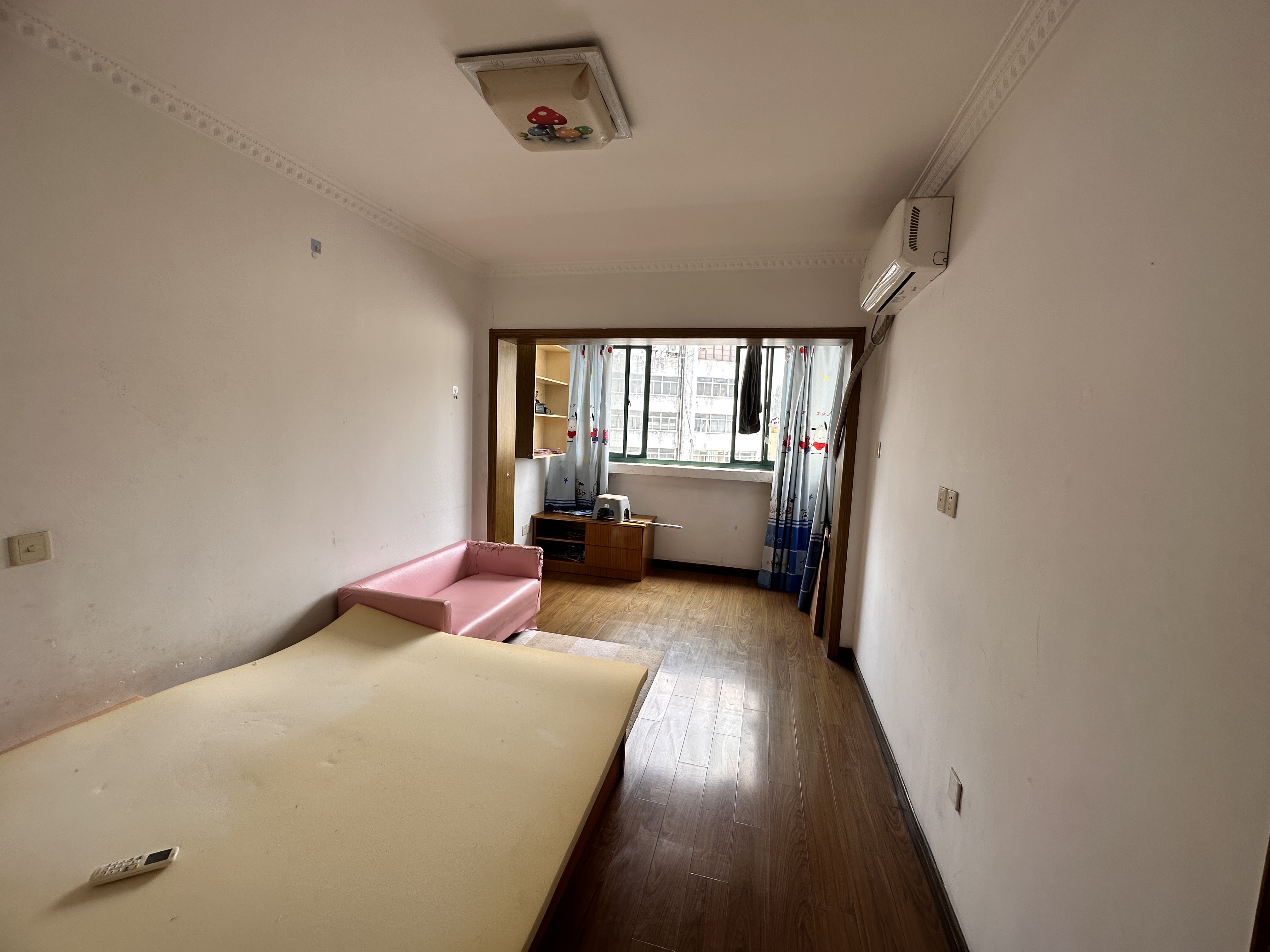 文峰新村 2室1厅1卫 68.73m&sup2;
