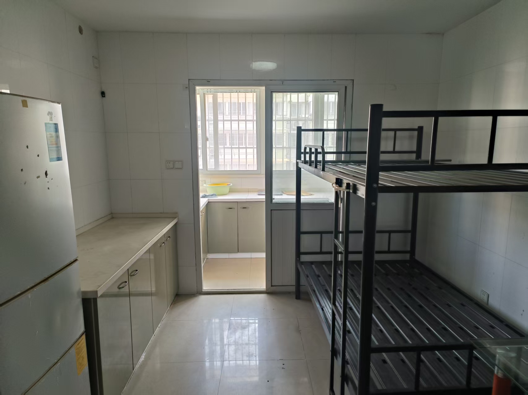 怡园新邸 2室2厅1卫 94.00m²