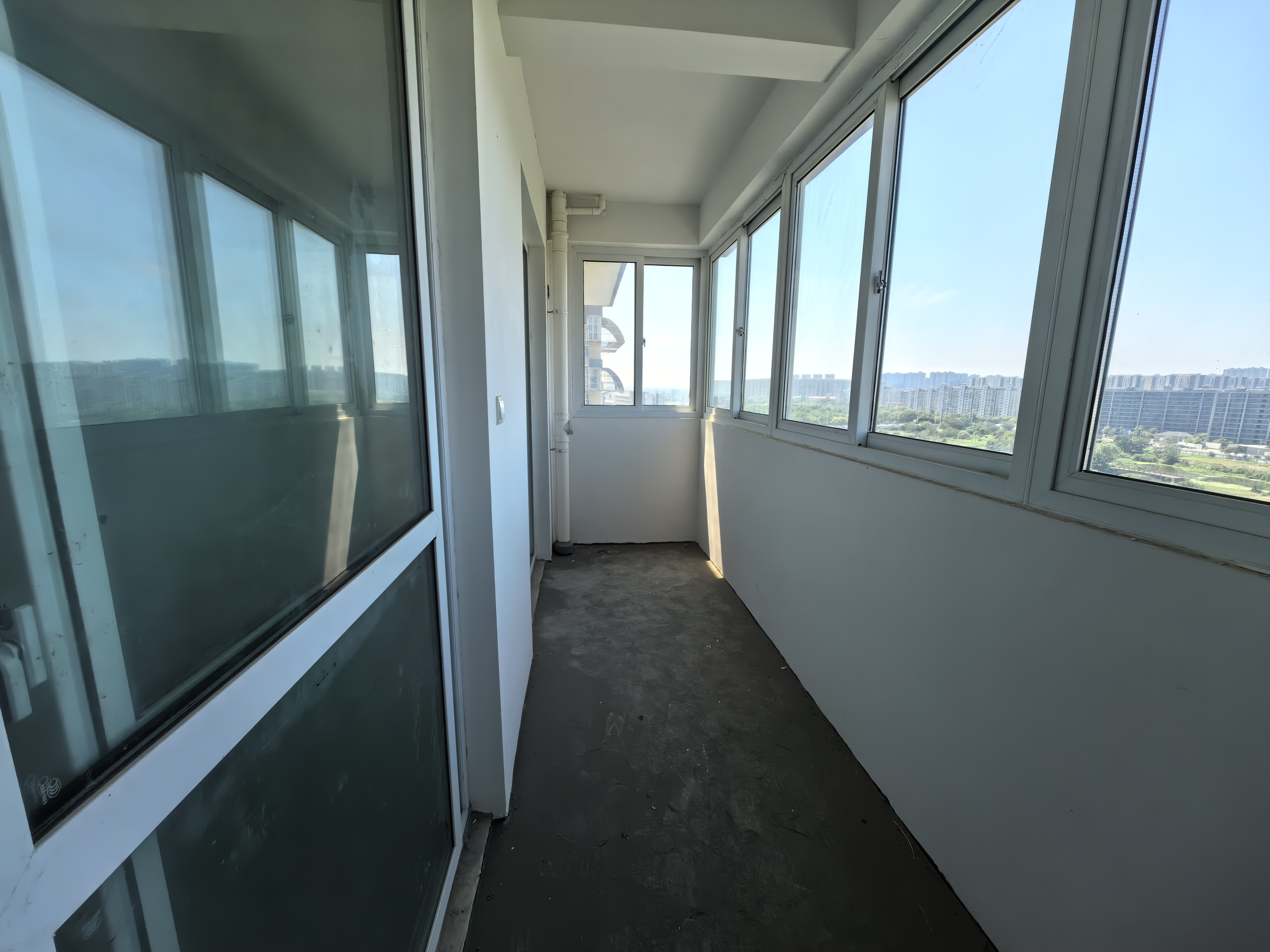 天香苑 6室2厅1卫 185.10m&sup2;