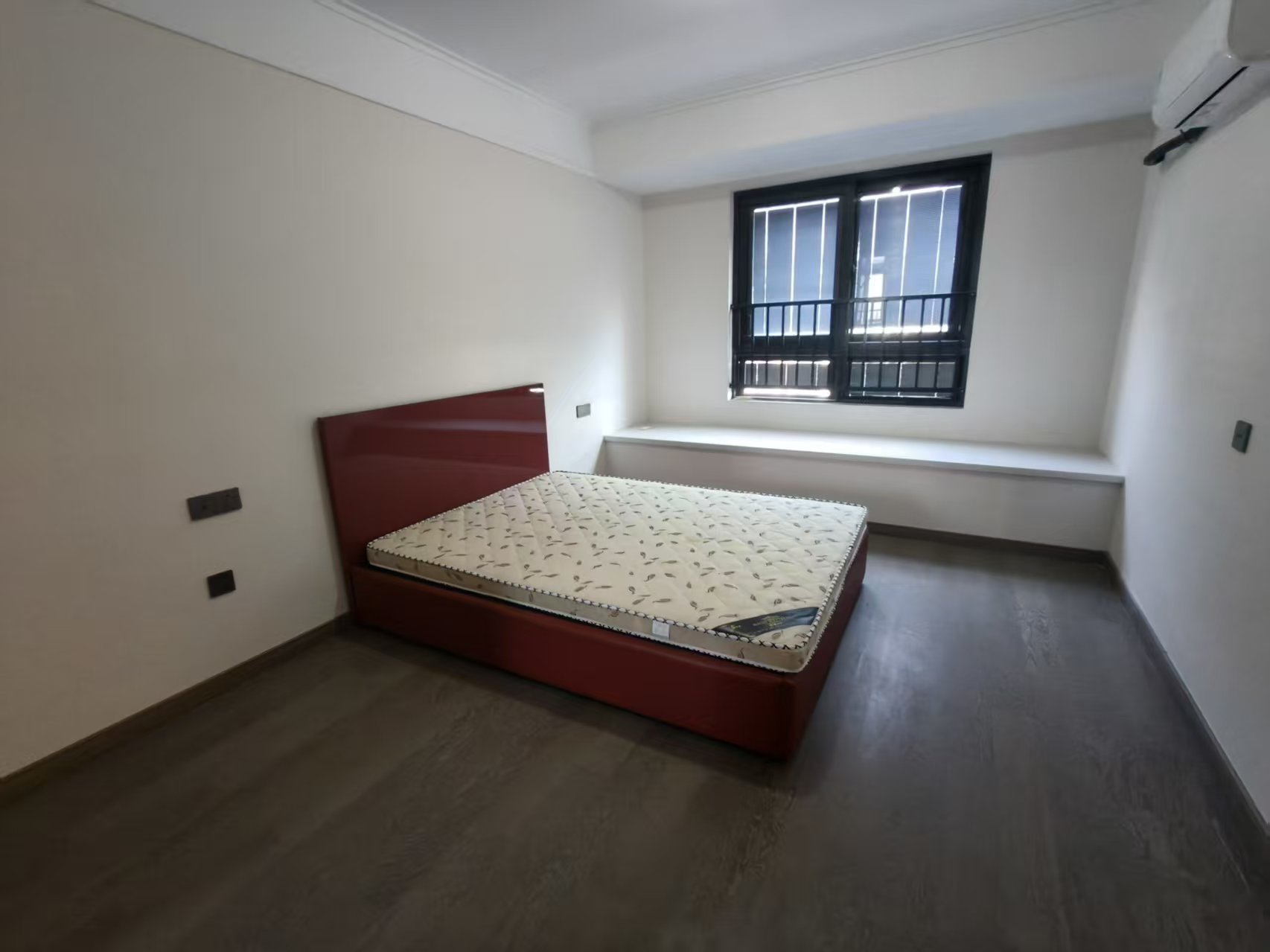 万科未来之光 3室2厅2卫 123m&sup2;