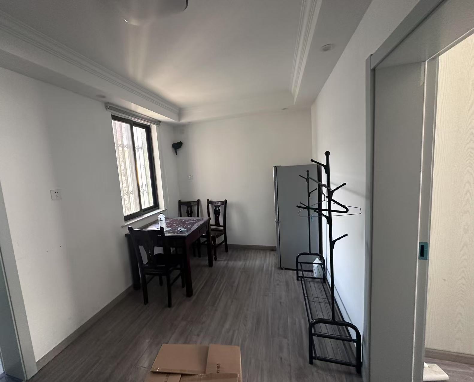 银花苑 2室1厅1卫 62m²