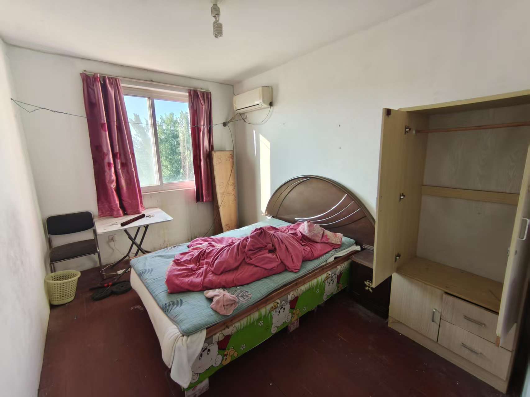 海港新村 3室1厅1卫 86m&sup2;
