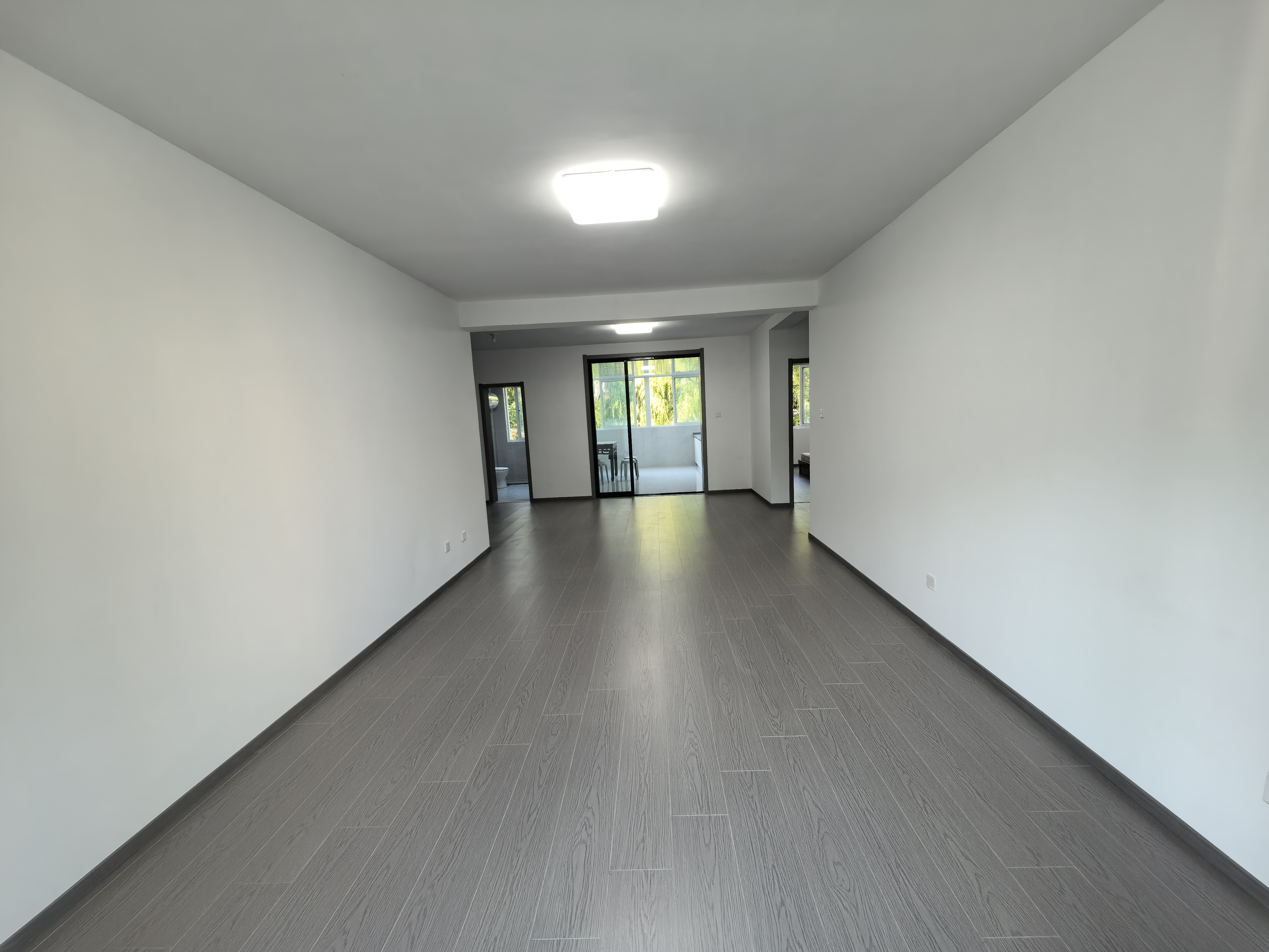 星通花园 3室2厅2卫 138m&sup2;