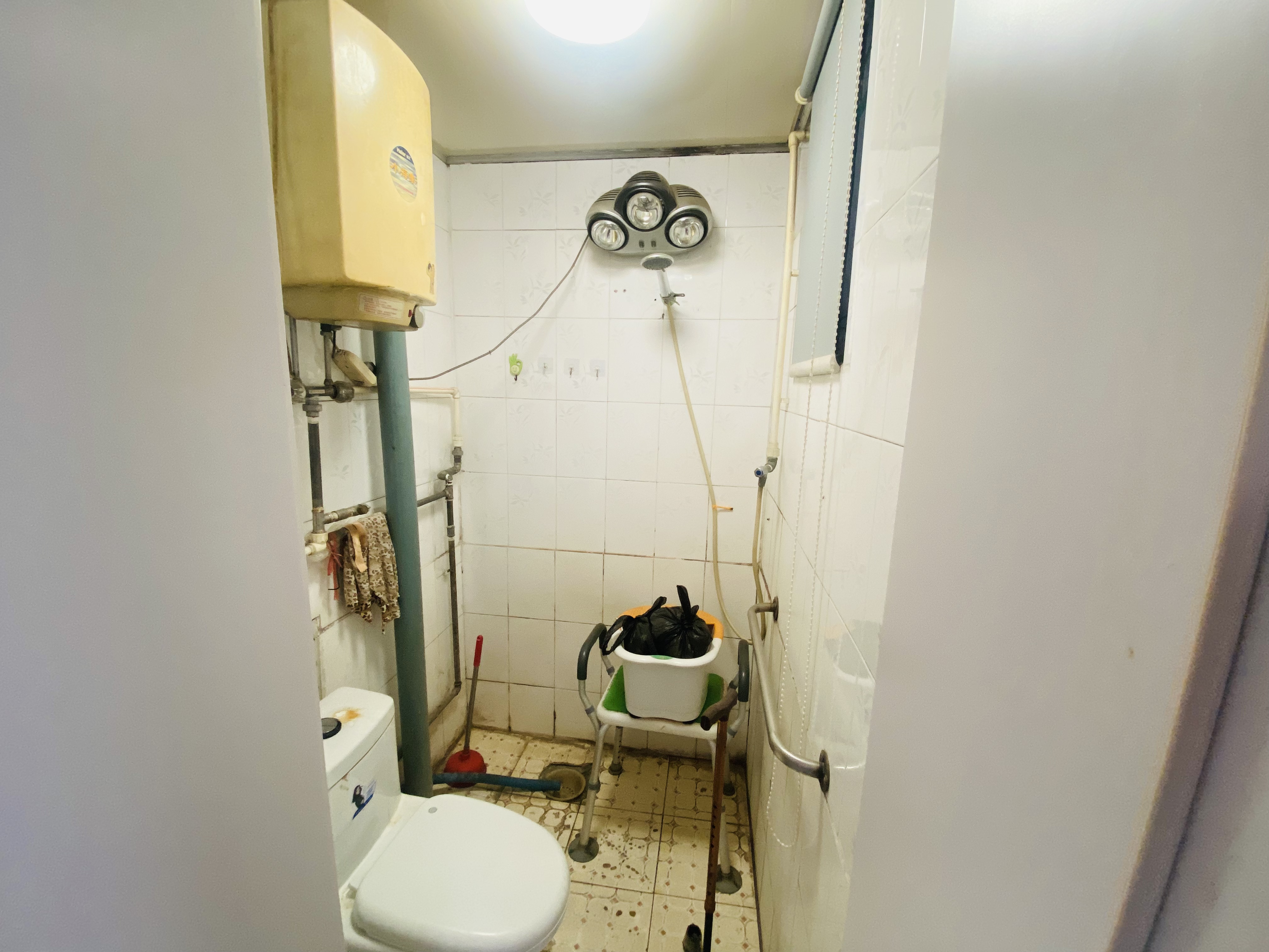 虹桥新村(朝霞路) 1室1厅1卫 45.35m&sup2;
