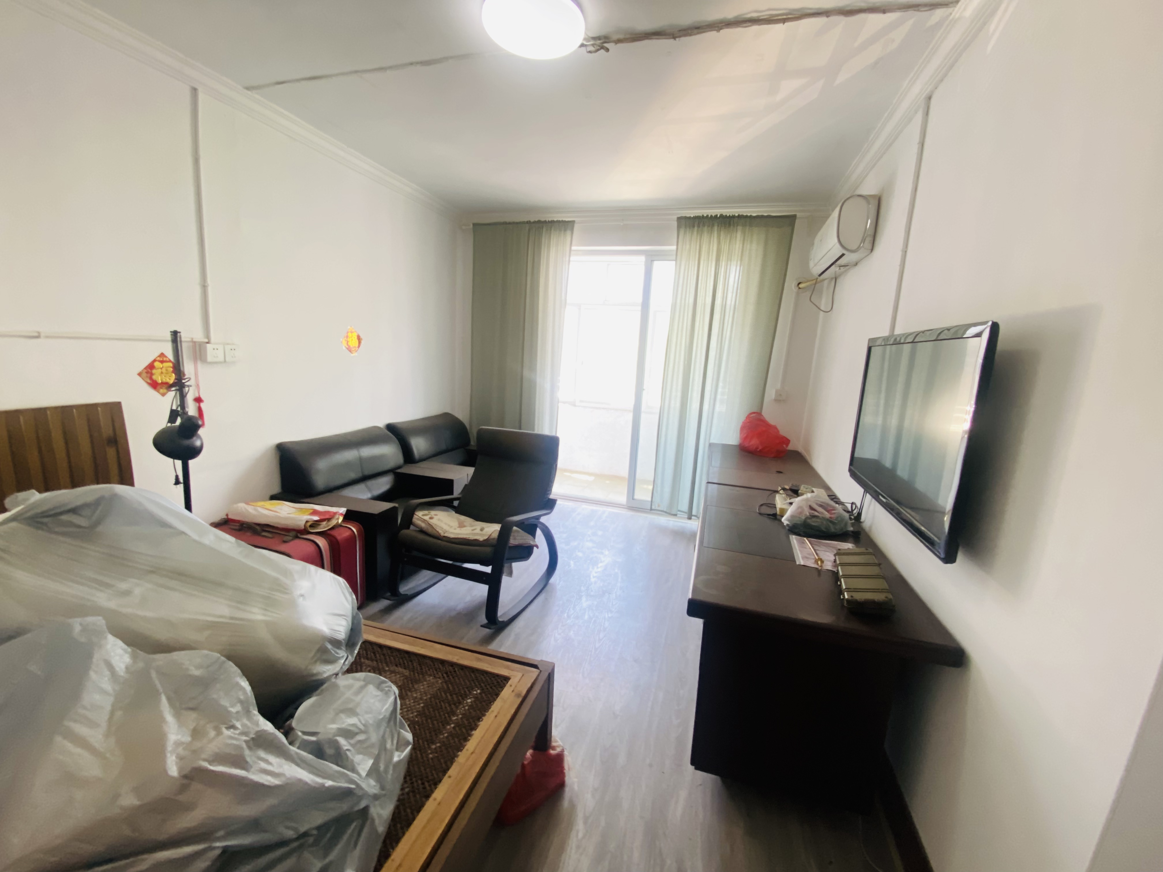 虹桥新村(朝霞路) 1室1厅1卫 45.35m&sup2;