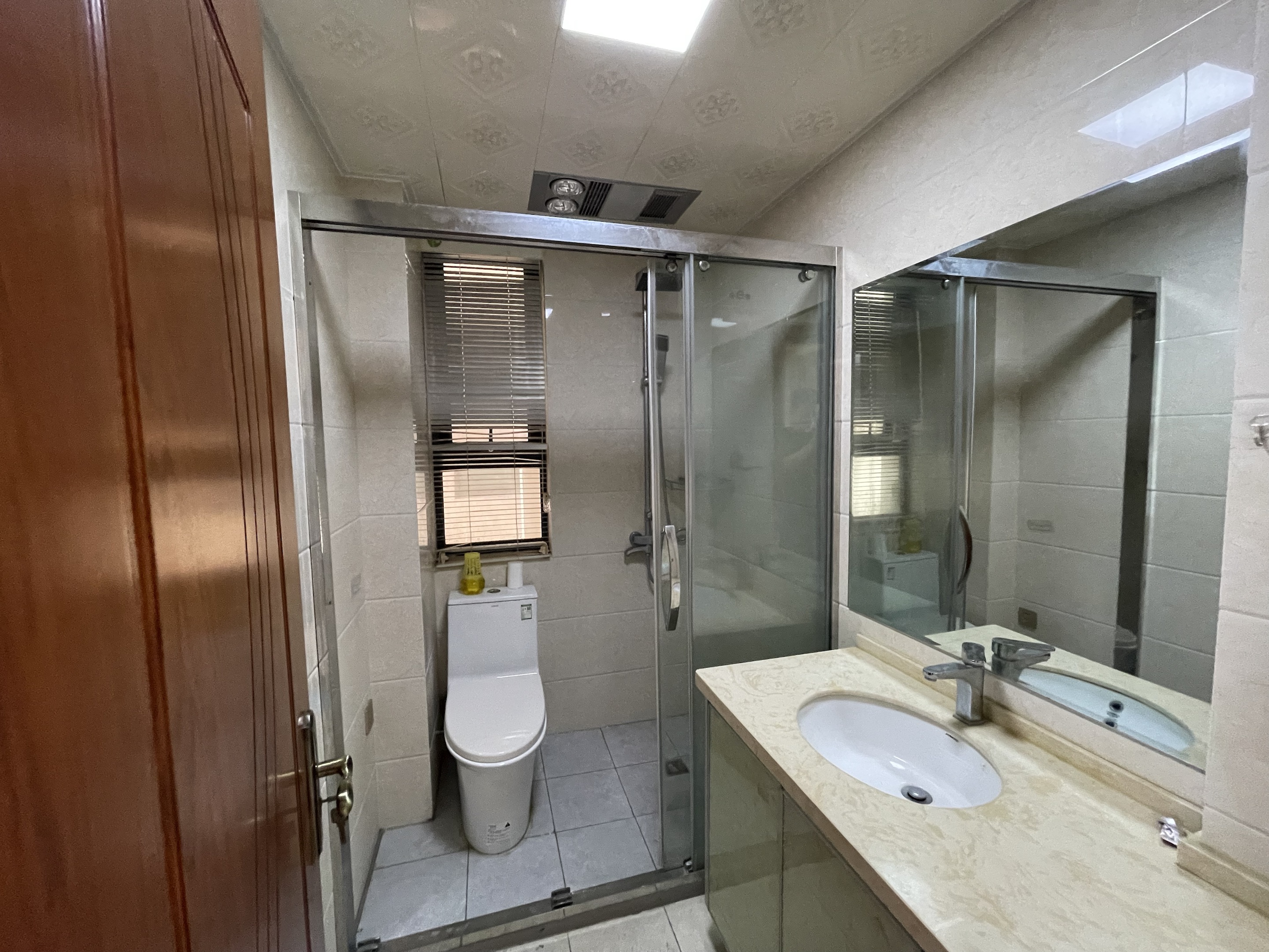 冠城大通棕榈湾 2室2厅1卫 88m&sup2;