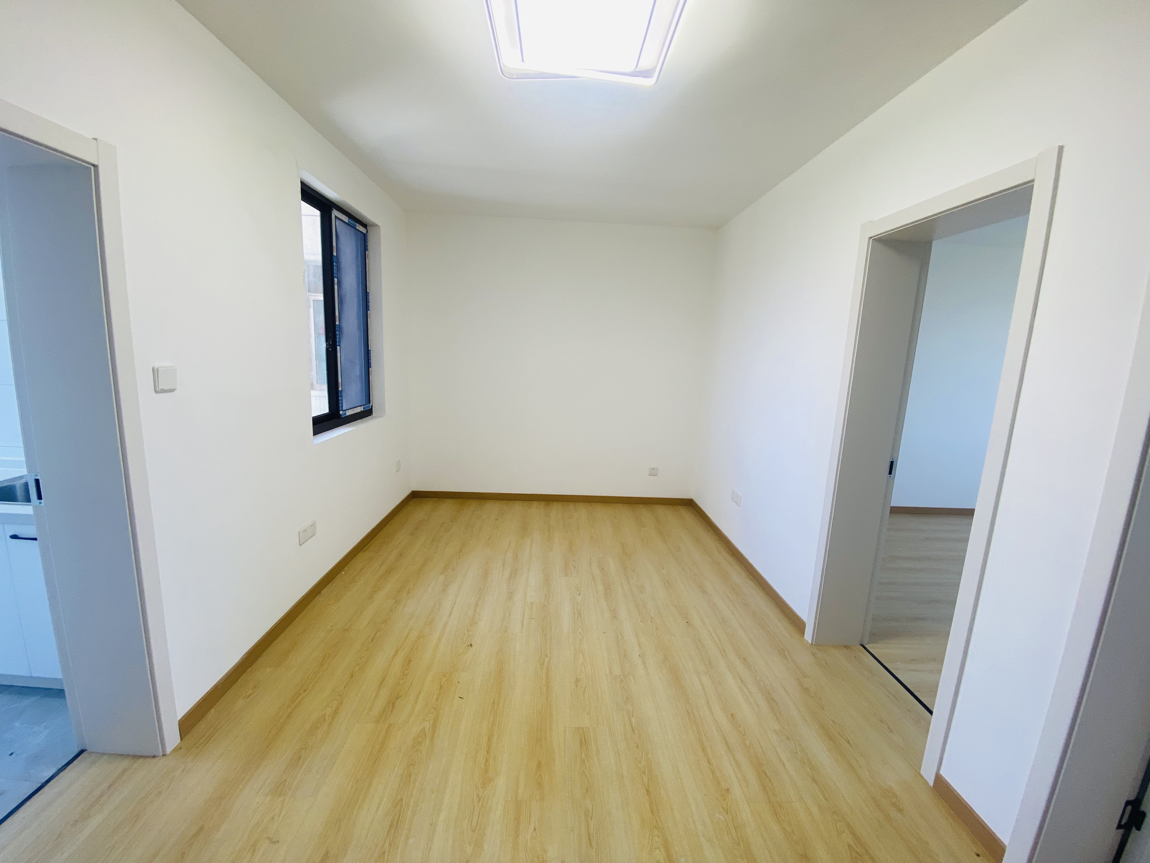 虹桥东村 2室1厅1卫 72.92m²