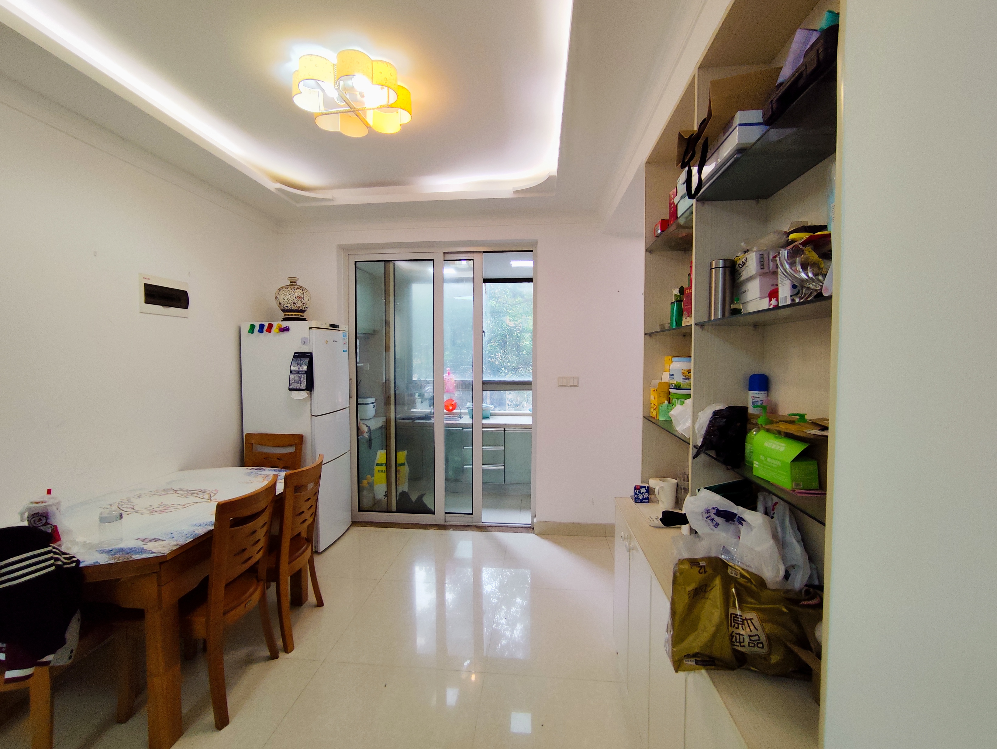 中南世纪花城二期 2室2厅1卫 106.07m&sup2;