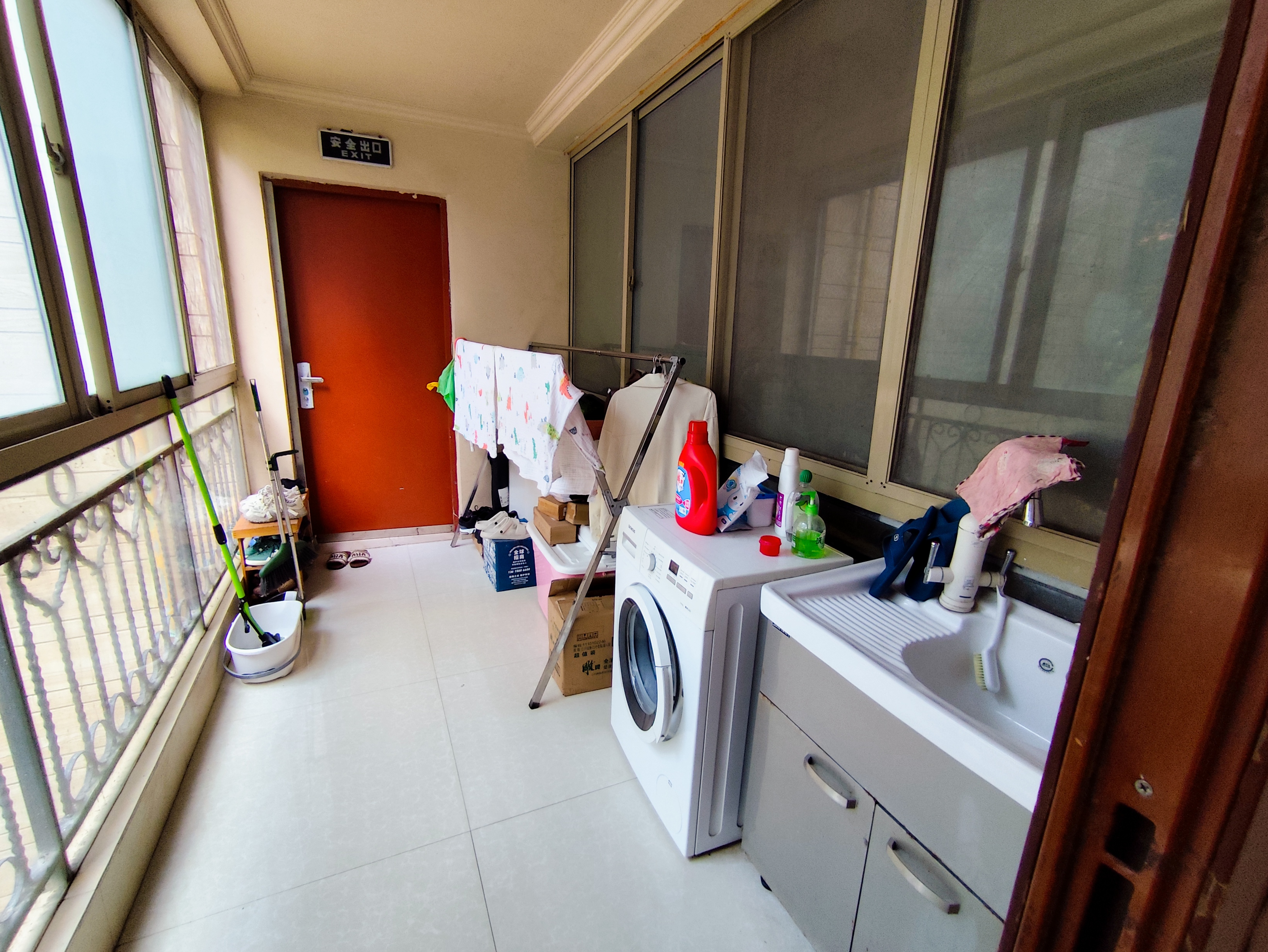 中南世纪花城二期 2室2厅1卫 106.07m&sup2;