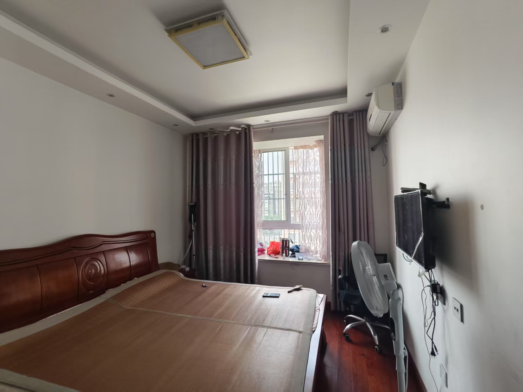 天熹苑 3室2厅2卫 131.00m&sup2;