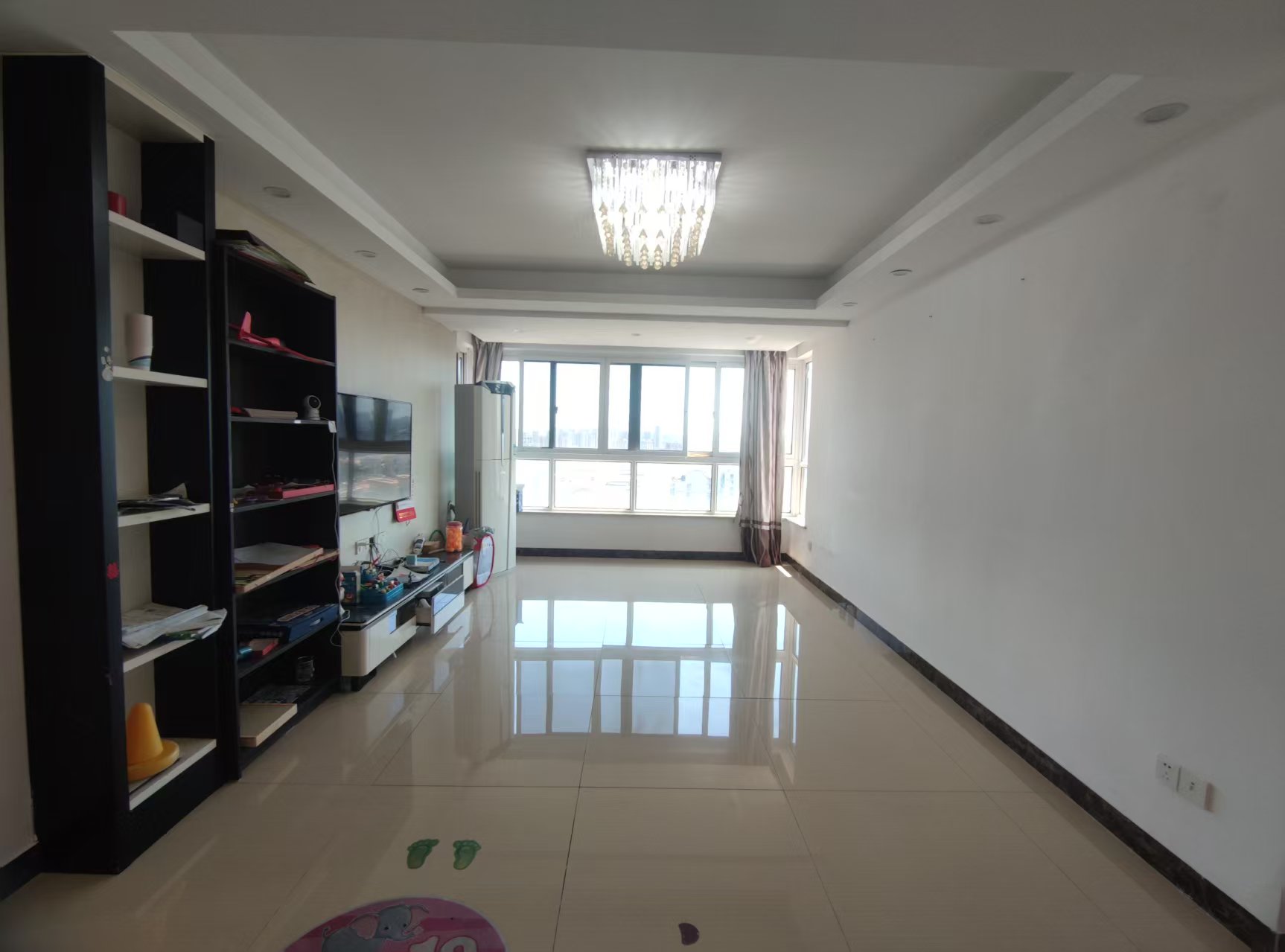 万濠星城 3室2厅2卫 128m&sup2;