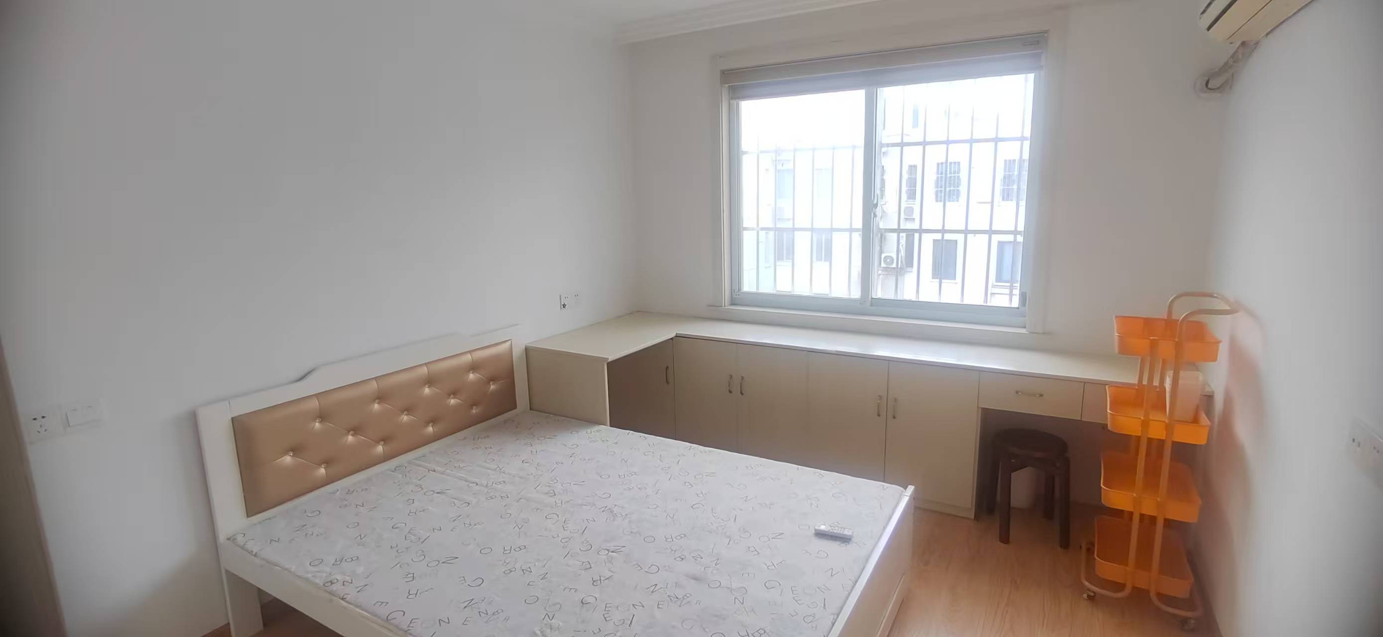 郭里园 3室1厅1卫 68.39m&sup2;