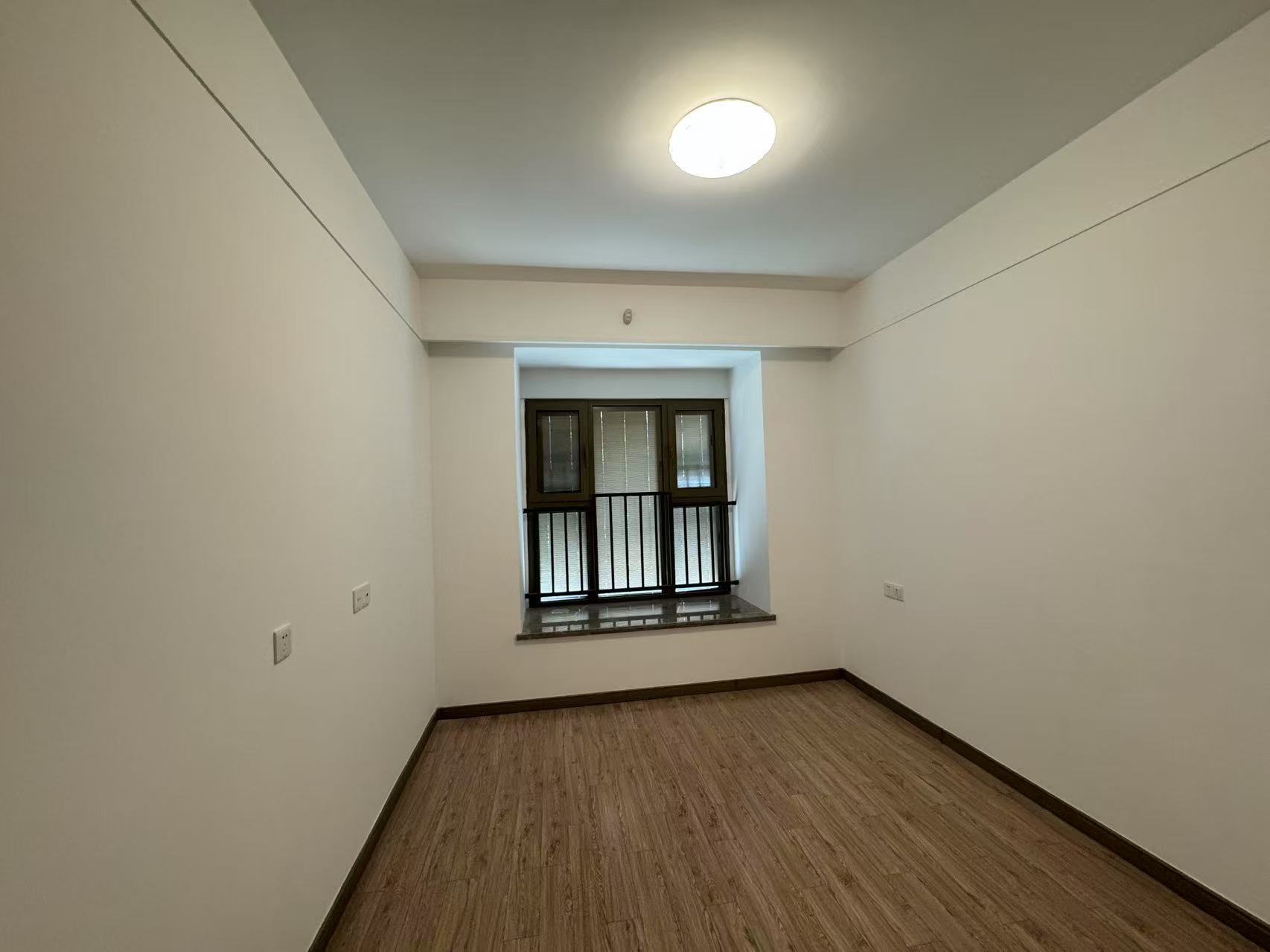 雅居乐鑫基中央公馆 4室2厅2卫 145m&sup2;