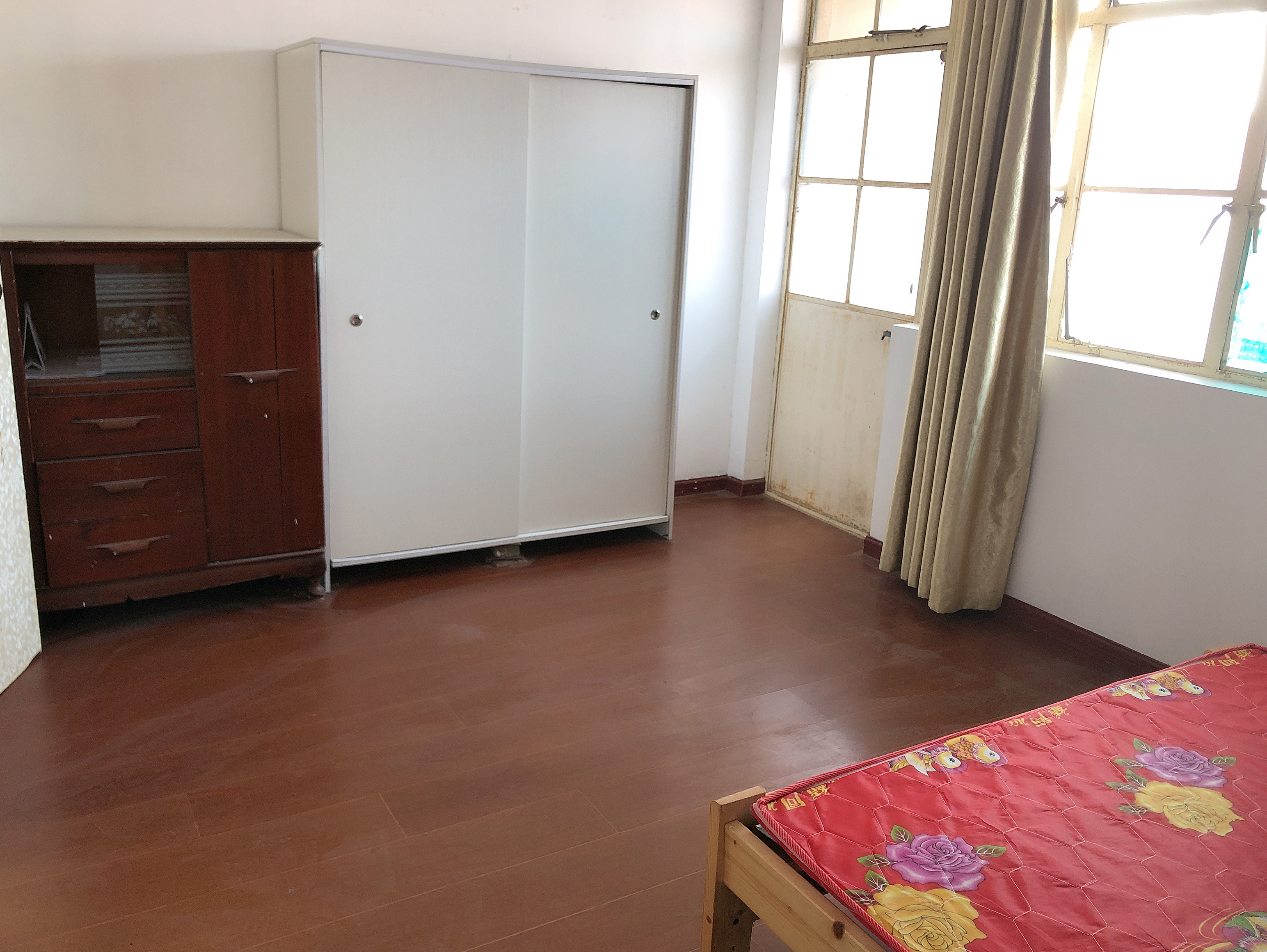新建路新村(新建花苑) 2室1厅1卫 57.99m&sup2;
