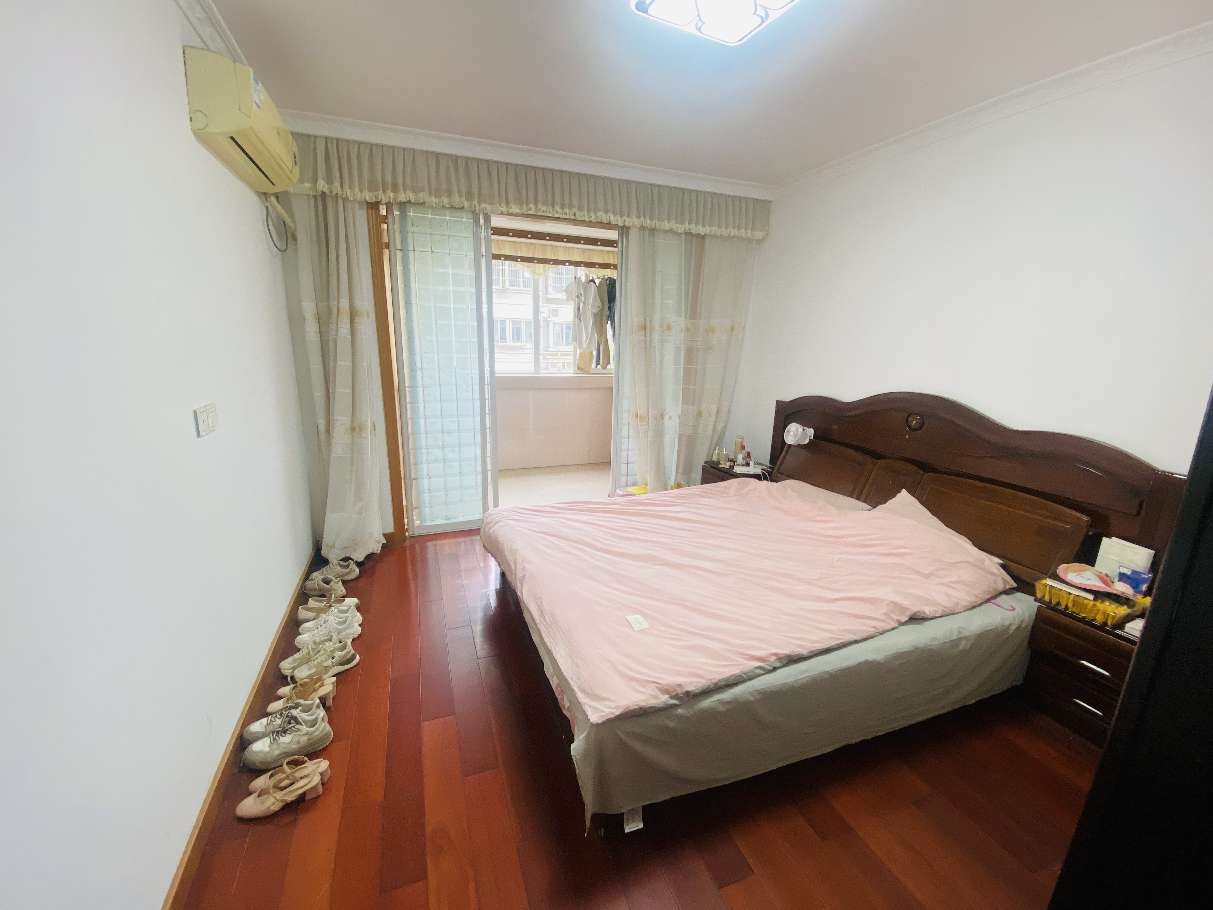 春晖花园 2室1厅1卫 85m&sup2;