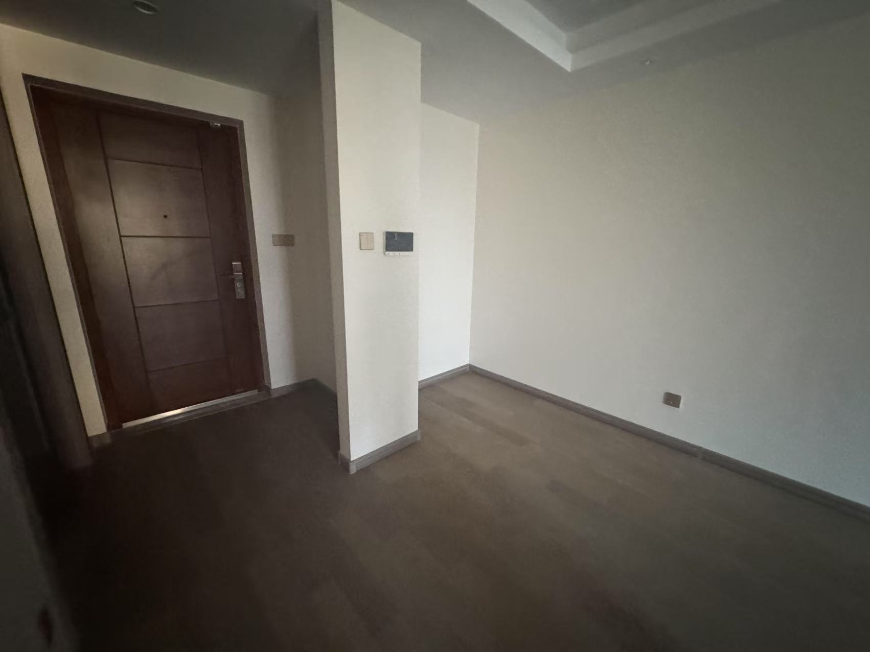 中创大都会 3室2厅1卫 96m&sup2;