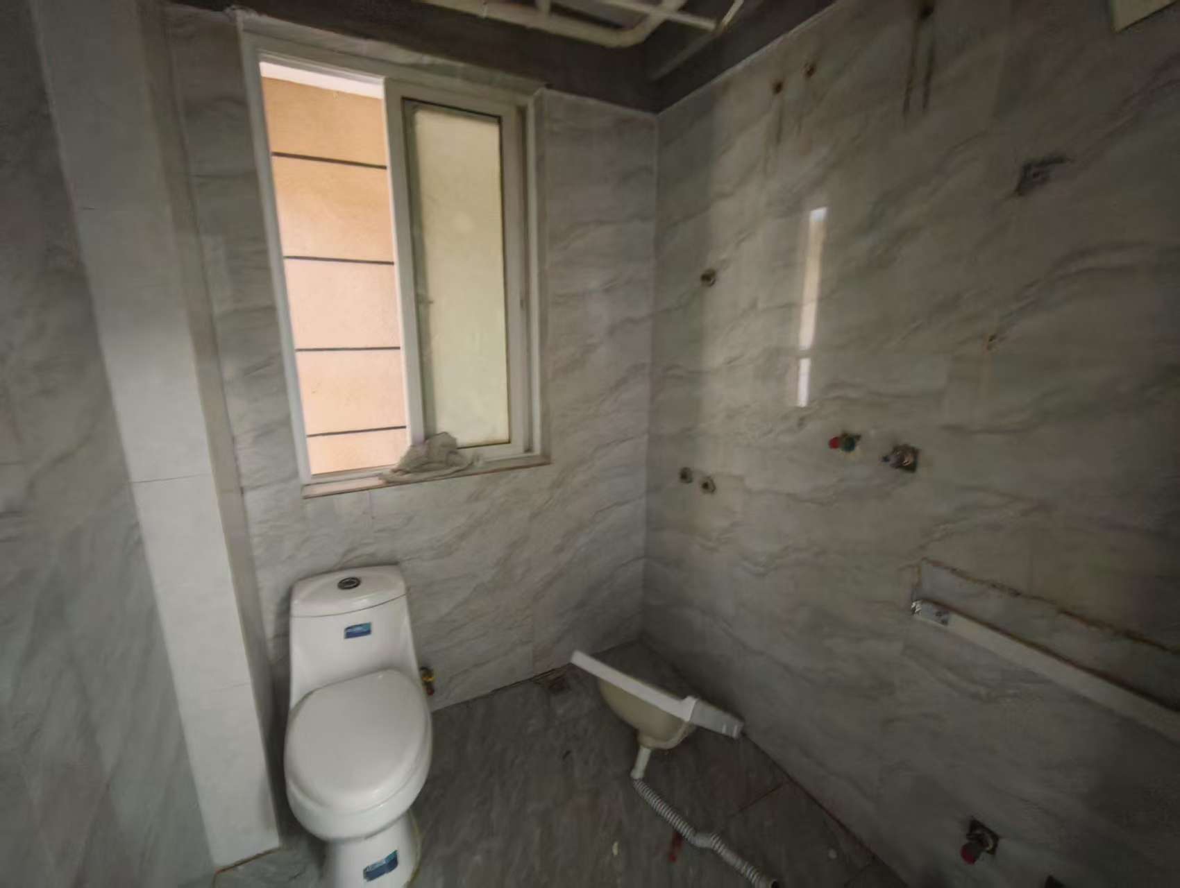学士府 3室1厅1卫 85.67m&sup2;