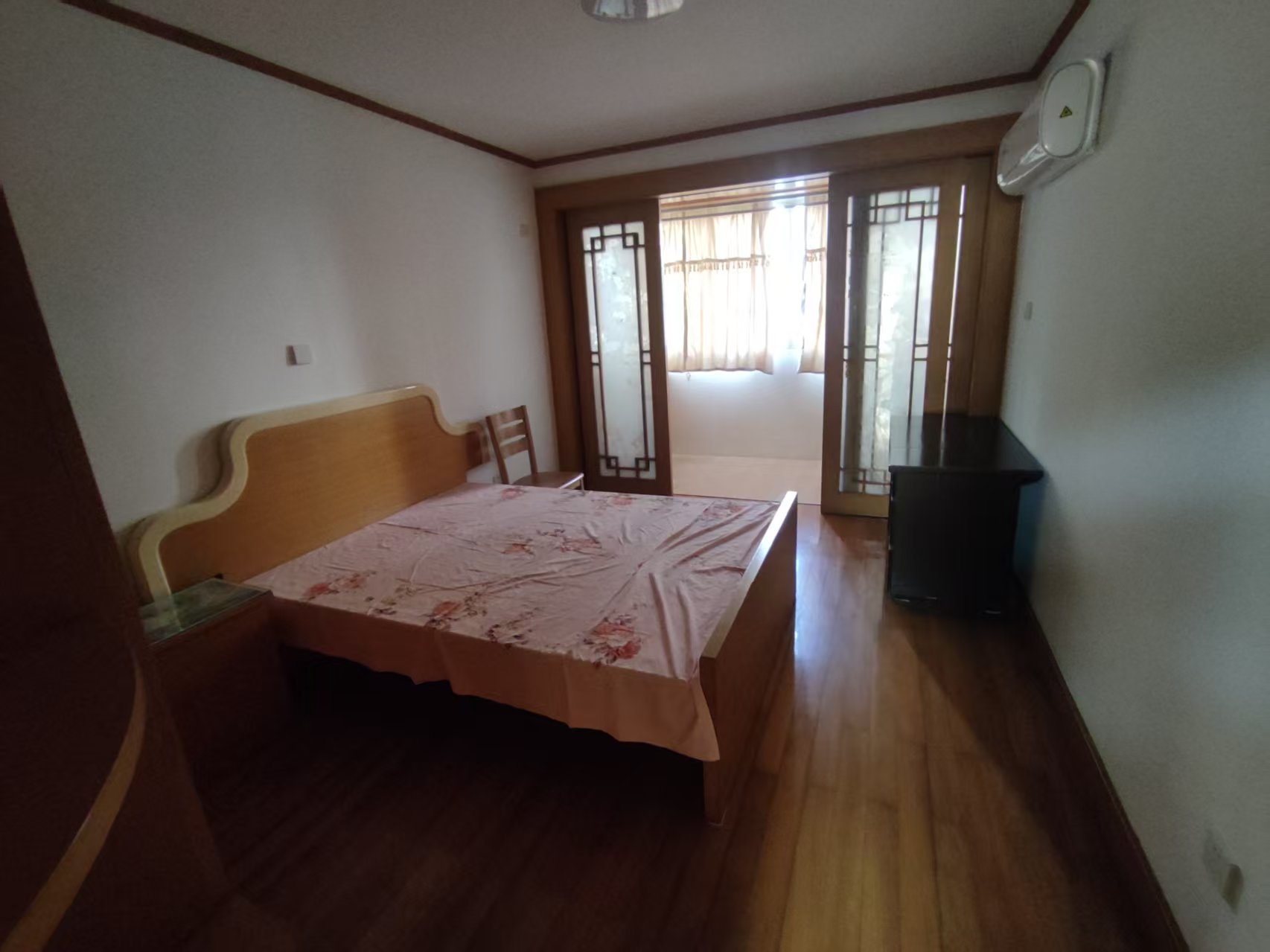 濠西园华迪小区 3室1厅1卫 84m&sup2;