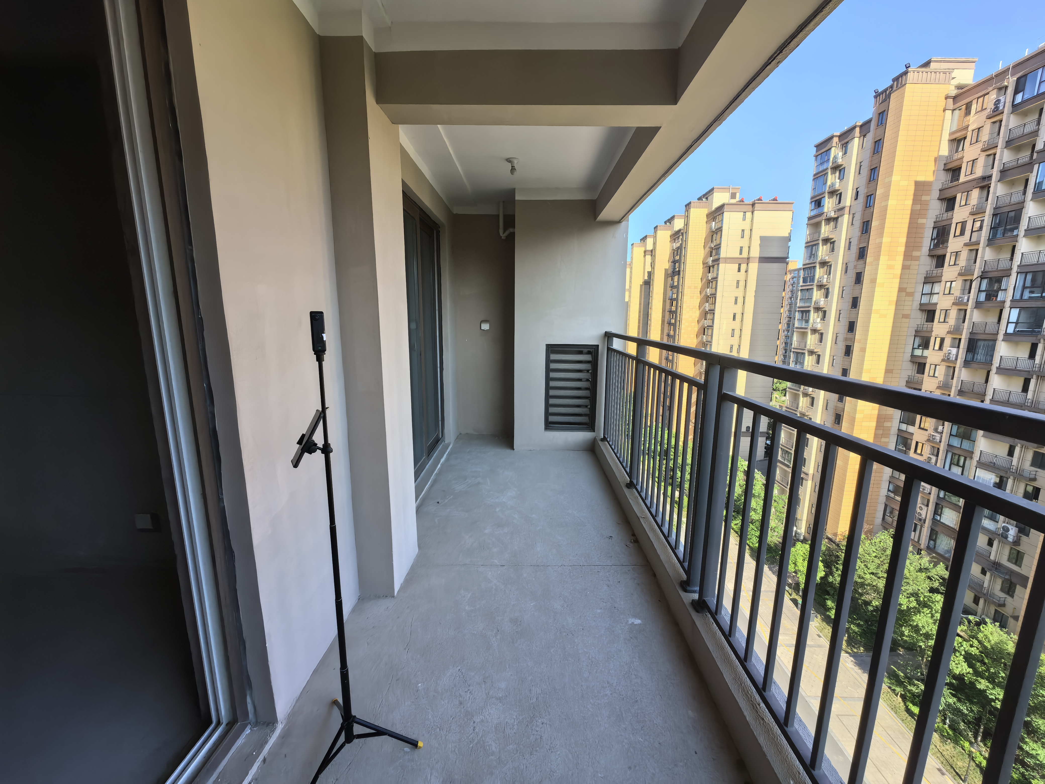 佳源都市 3室2厅2卫 114m&sup2;