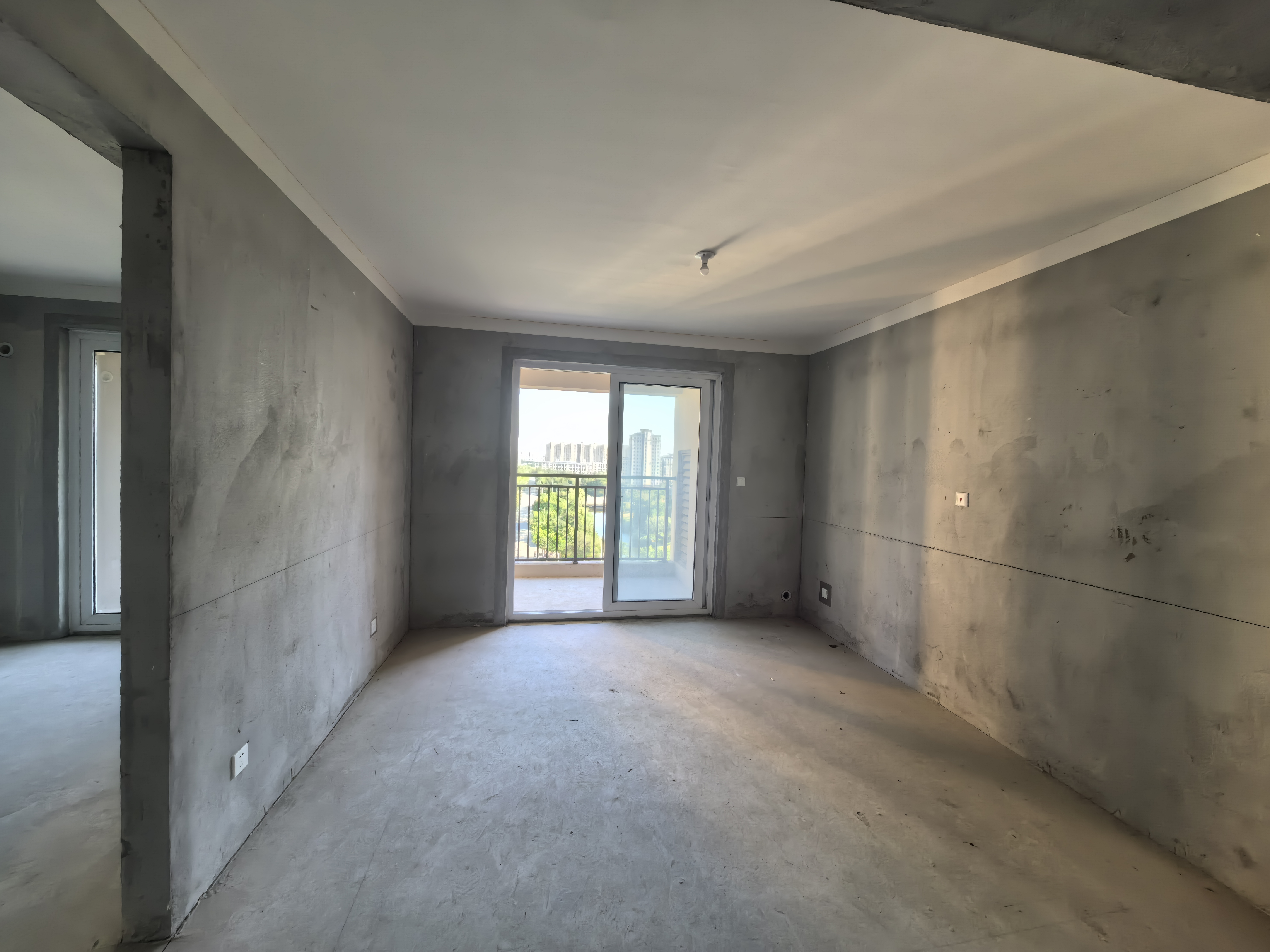 佳源都市 3室2厅2卫 114m²