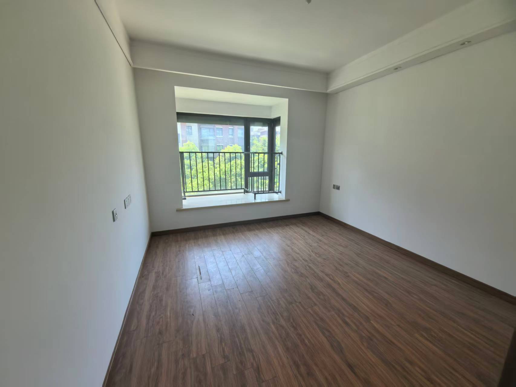 佳期漫 4室2厅2卫 144m&sup2;