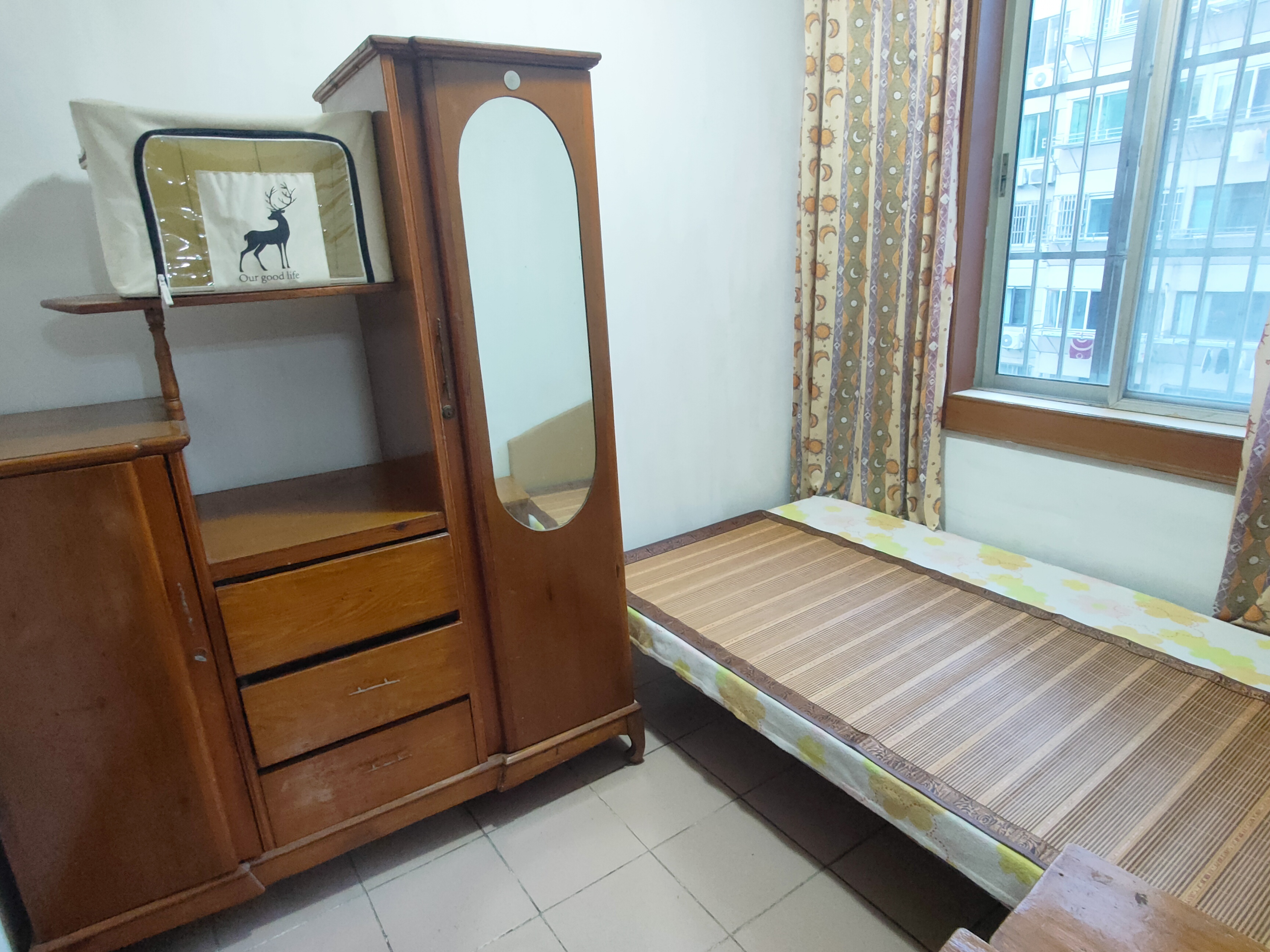 中南苑 3室1厅1卫 74m&sup2;