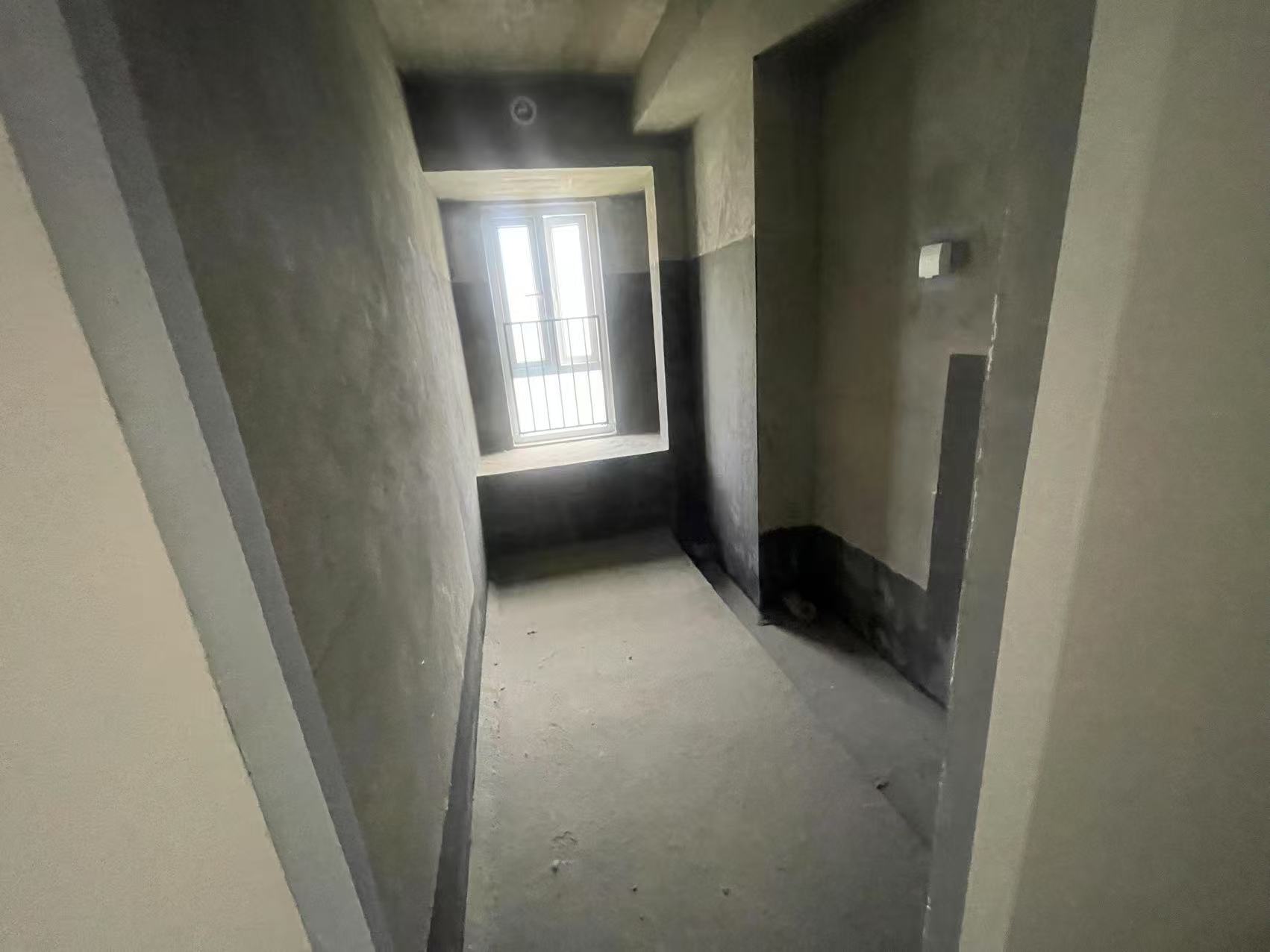 金地繁茂里 4室2厅2卫 133m&sup2;
