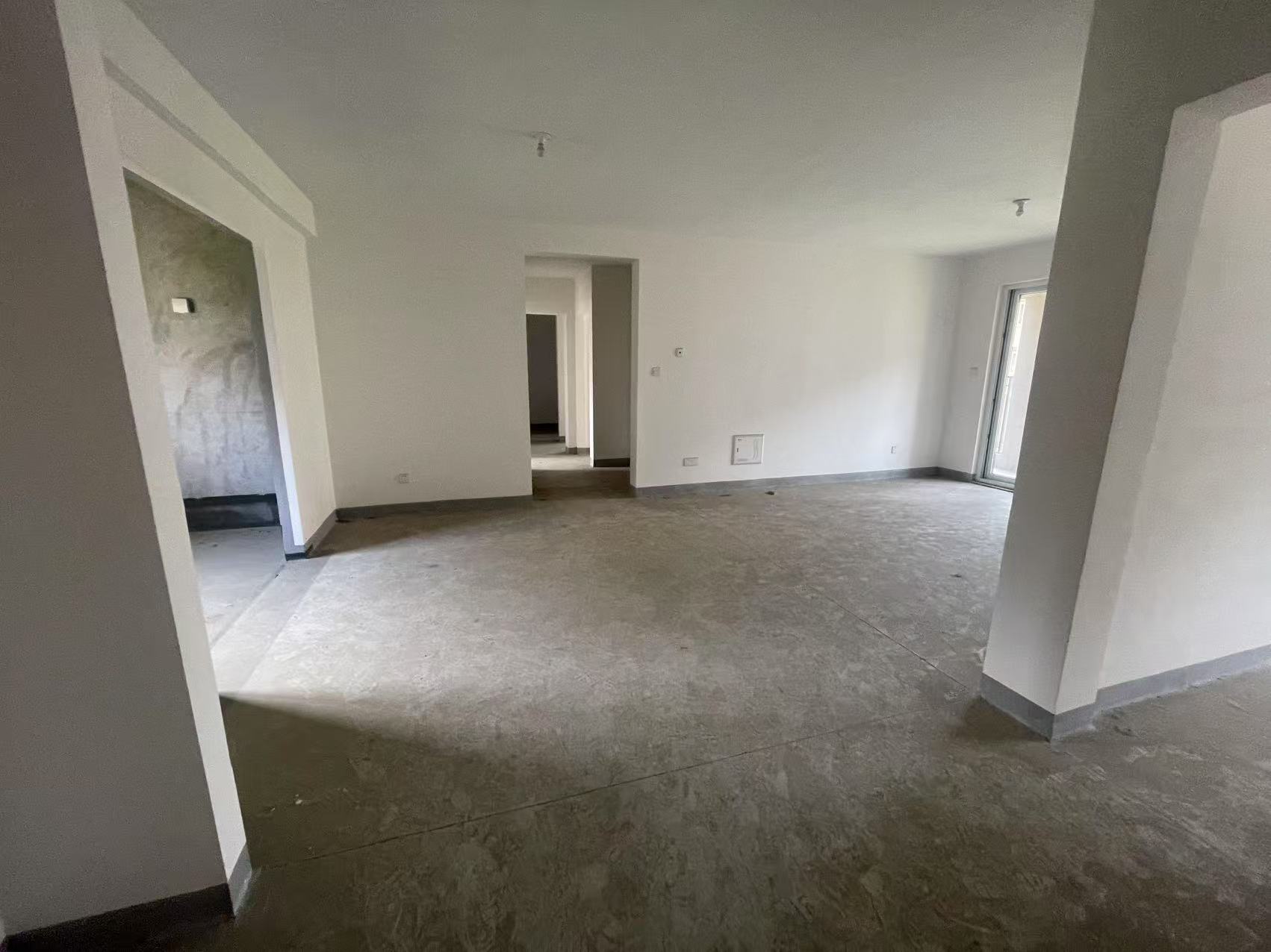 金地繁茂里 4室2厅2卫 133m&sup2;