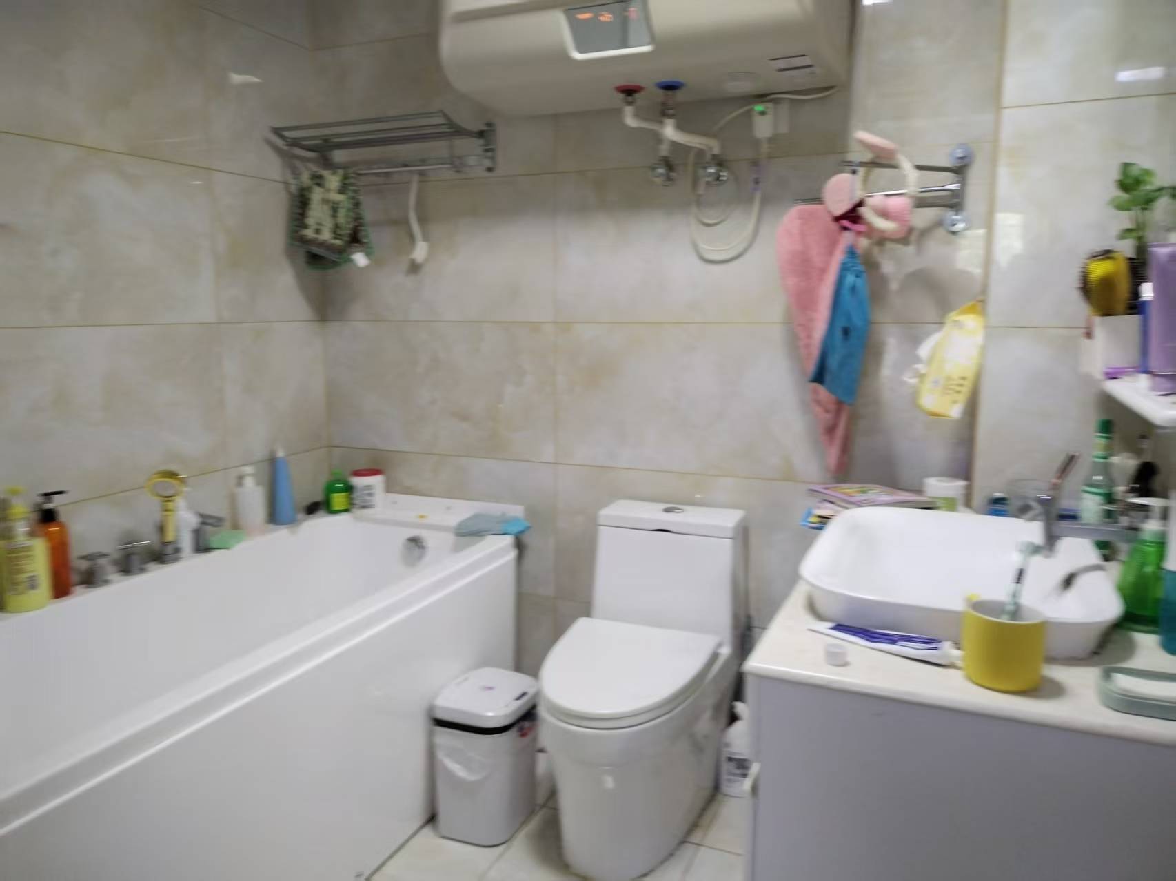 天一裕景苑 3室2厅2卫 132m&sup2;