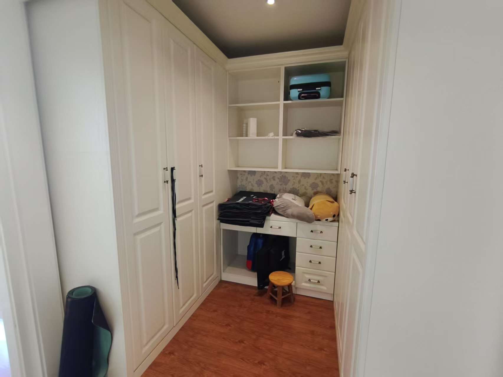 星光耀广场 3室2厅2卫 143.38m&sup2;
