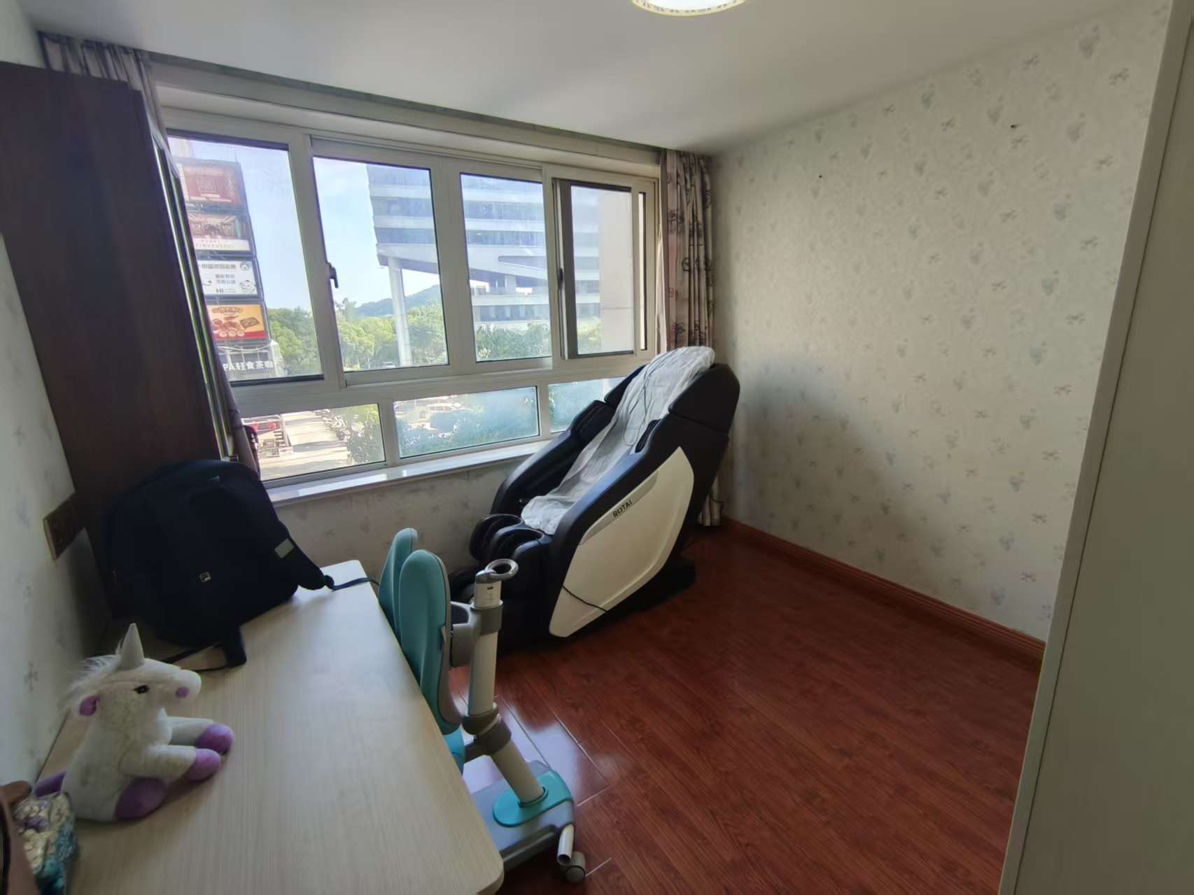 星光耀广场 3室2厅2卫 143.38m&sup2;