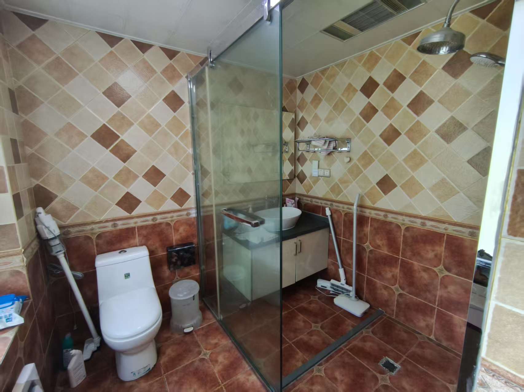 星光耀广场 3室2厅2卫 143.38m&sup2;