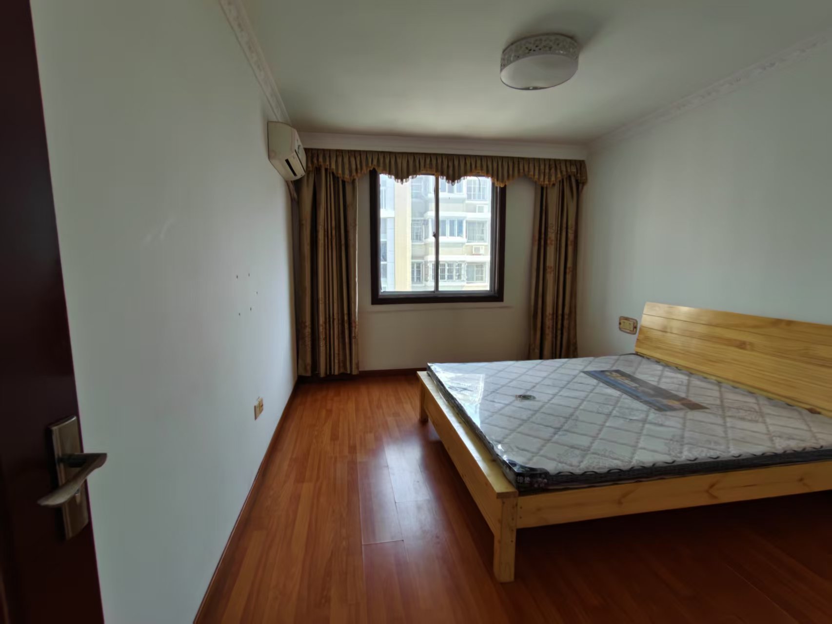 城港新村 2室1厅1卫 62m&sup2;