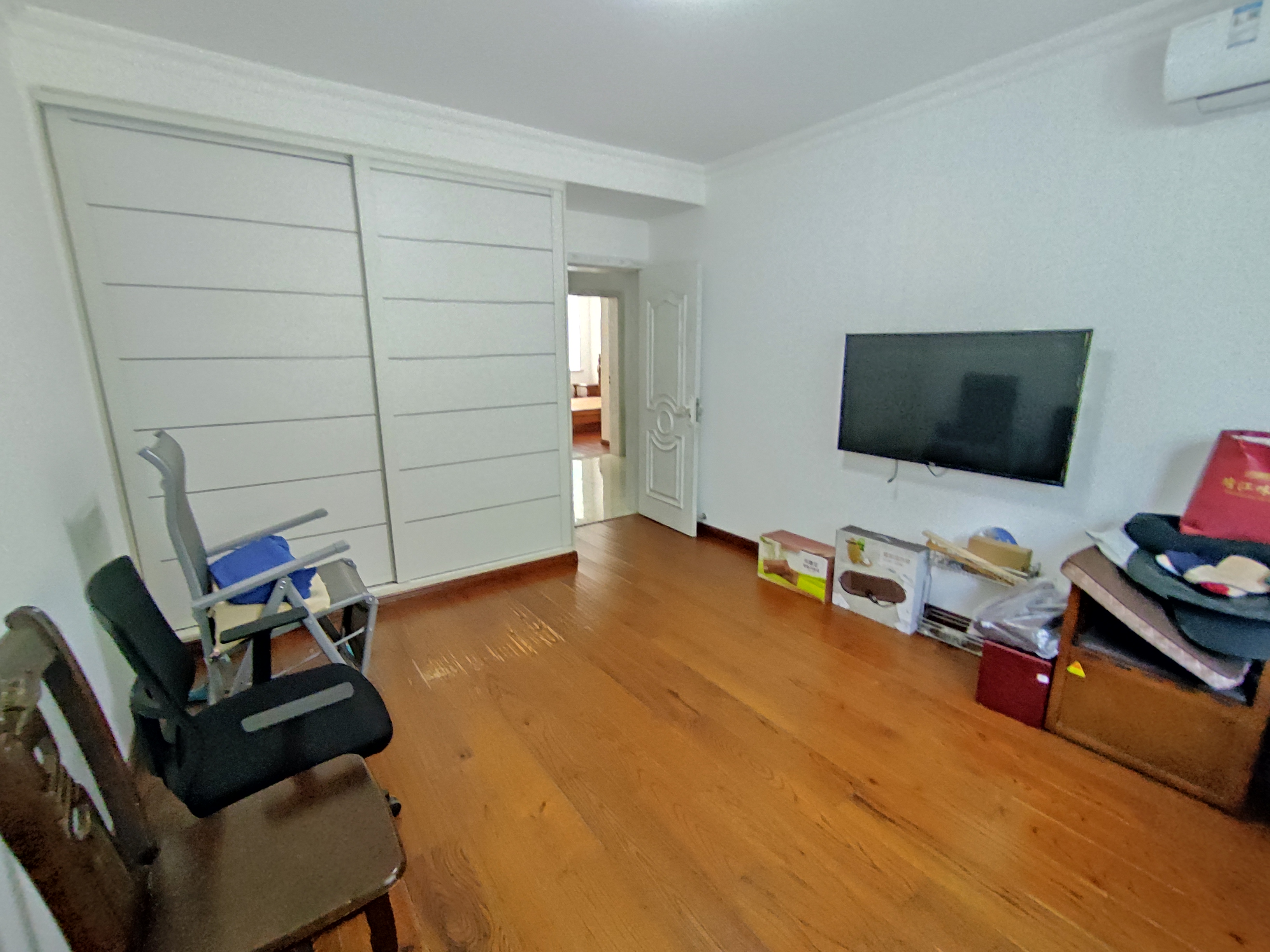 天一裕景苑 3室2厅1卫 131m&sup2;