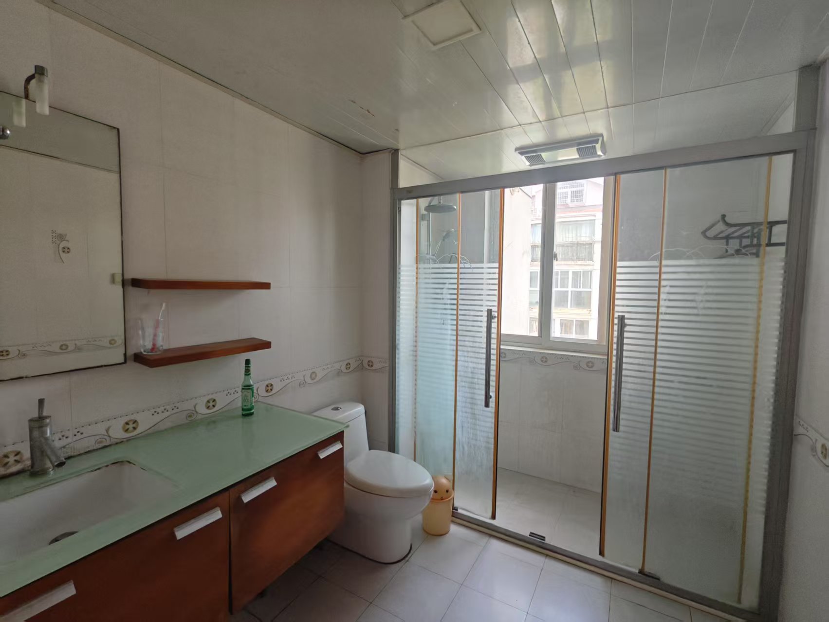 锦江苑 3室2厅2卫 130.00m&sup2;