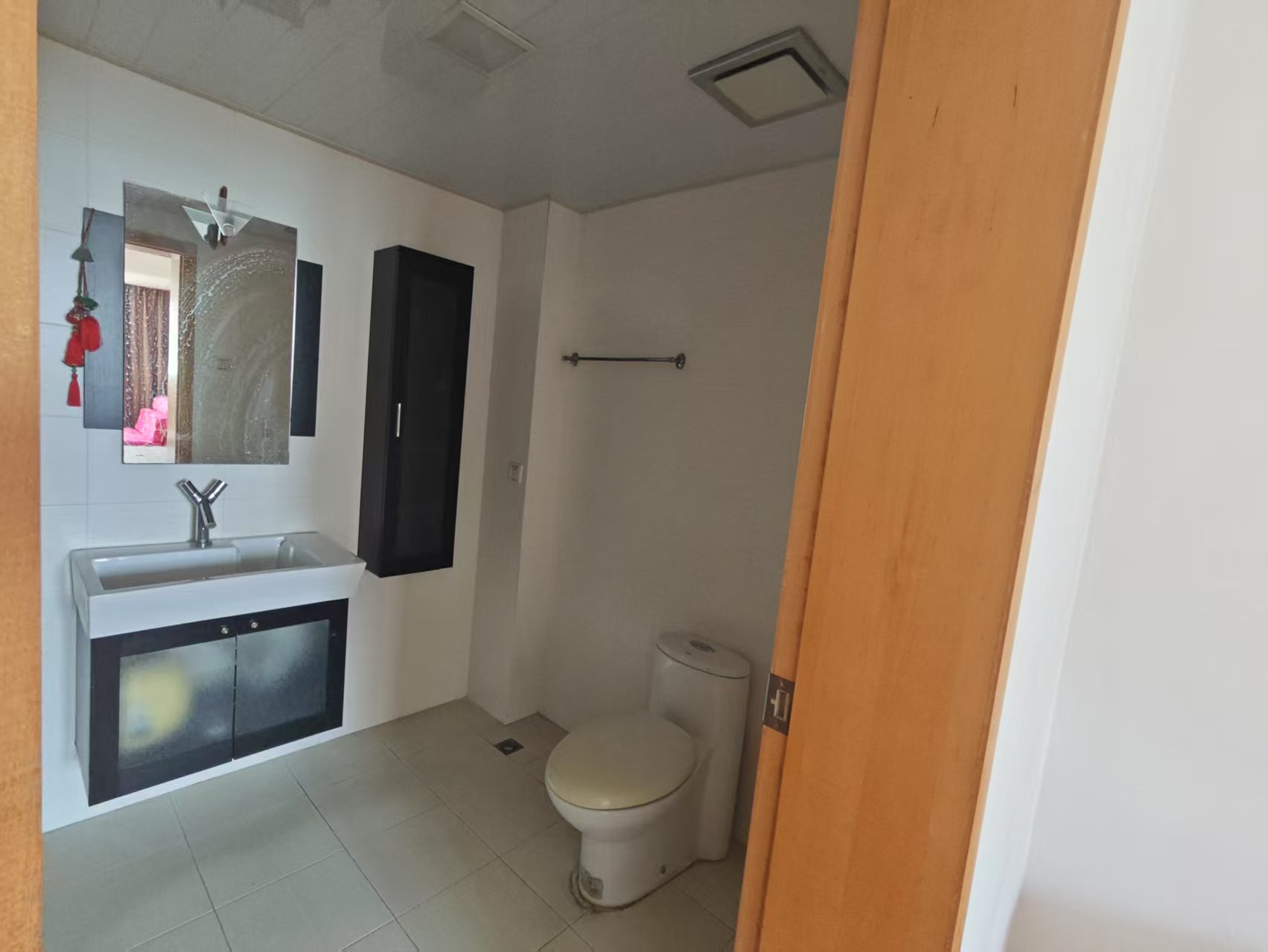 锦江苑 3室2厅2卫 130.00m&sup2;