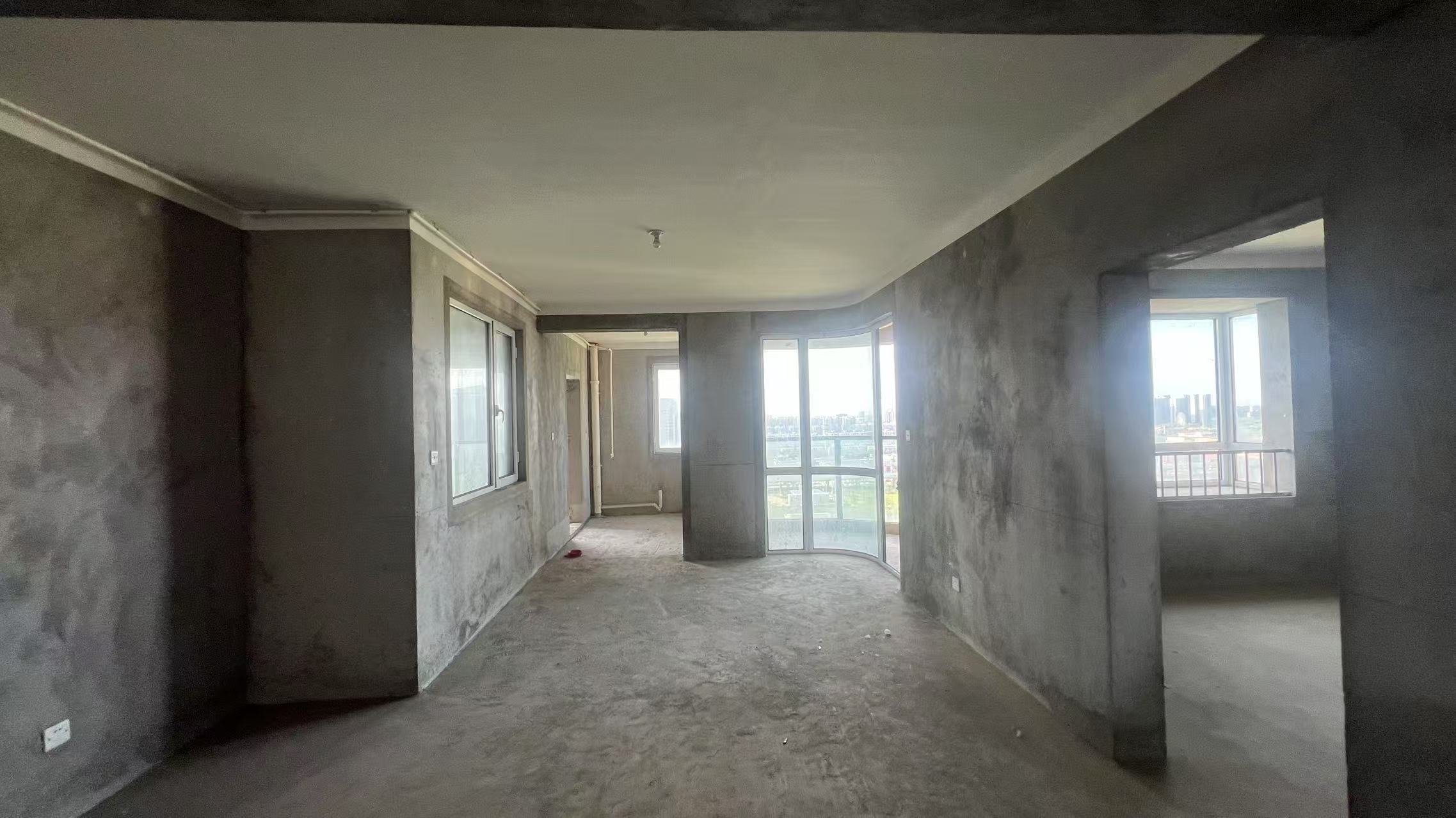 富都豪园 3室2厅2卫 168.72m²