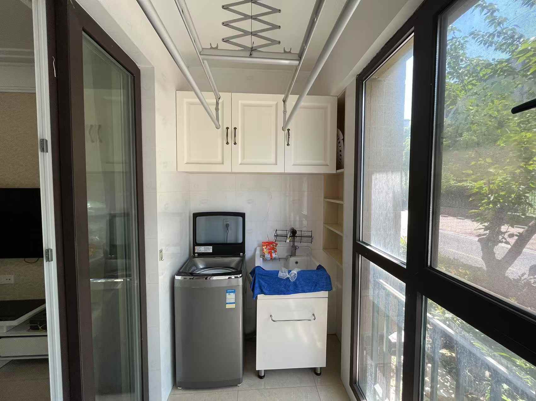 中海碧林湾 3室2厅1卫 97m&sup2;