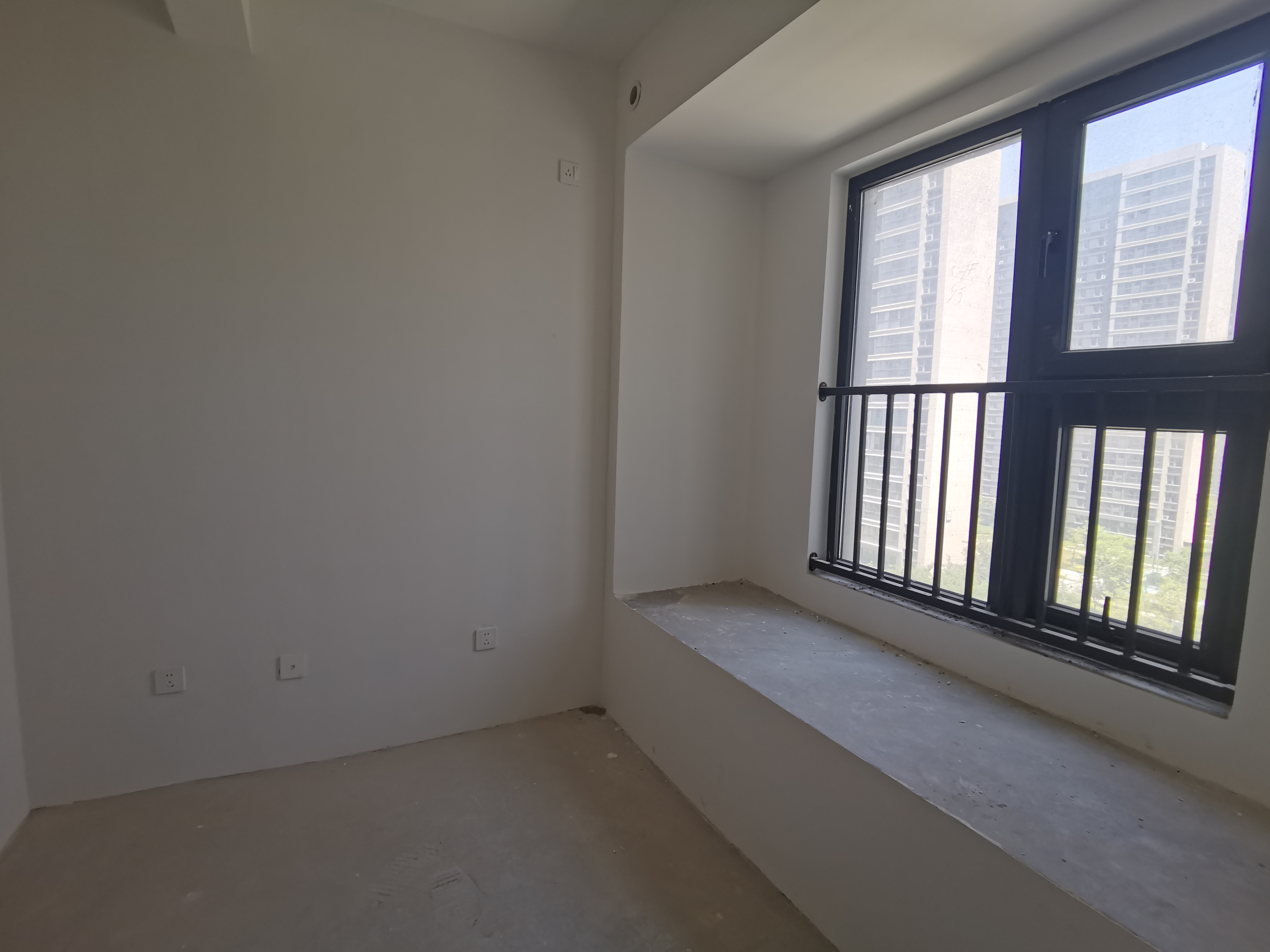 东时区 3室2厅1卫 93m&sup2;