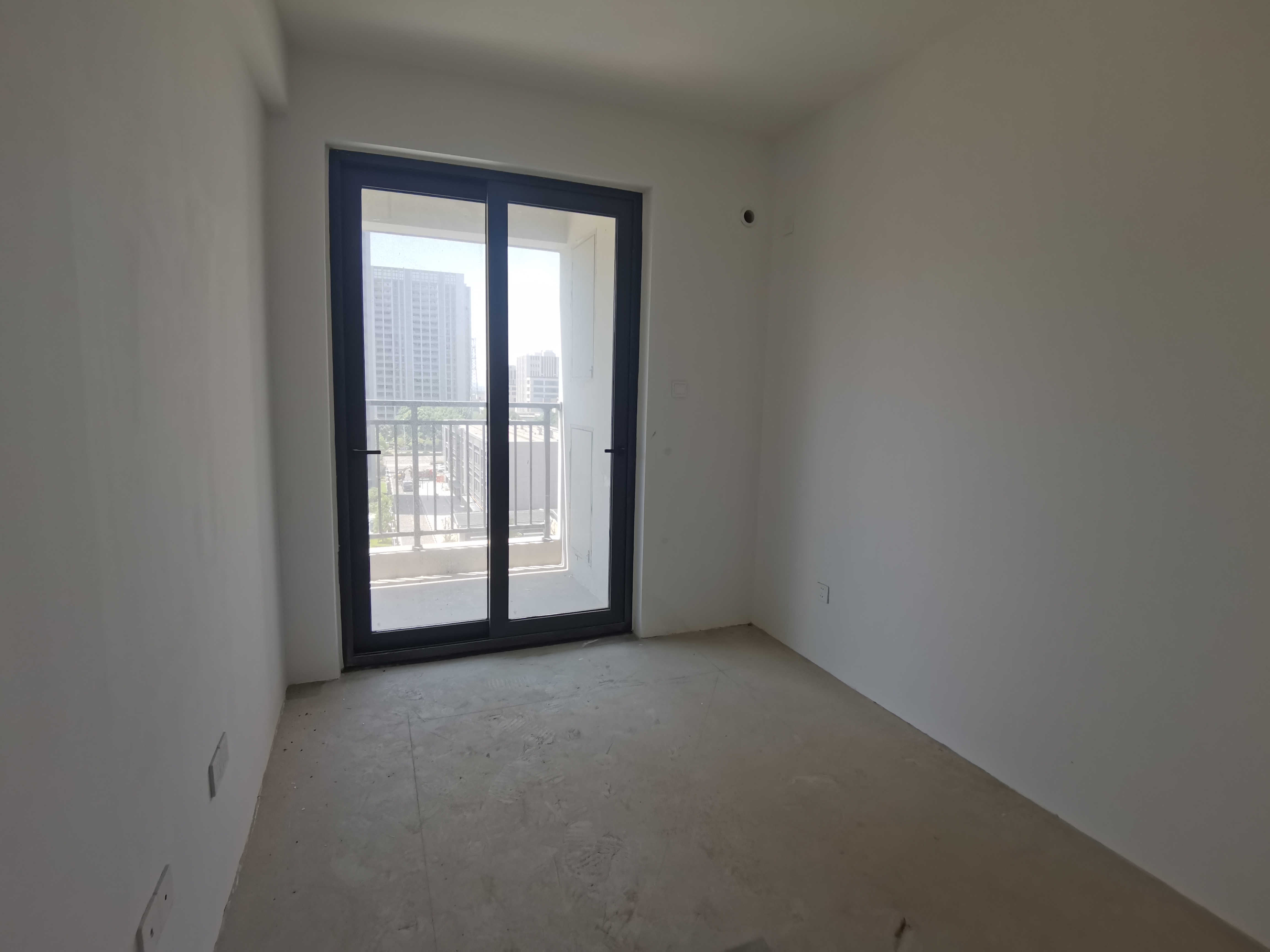 东时区 3室2厅1卫 93m&sup2;