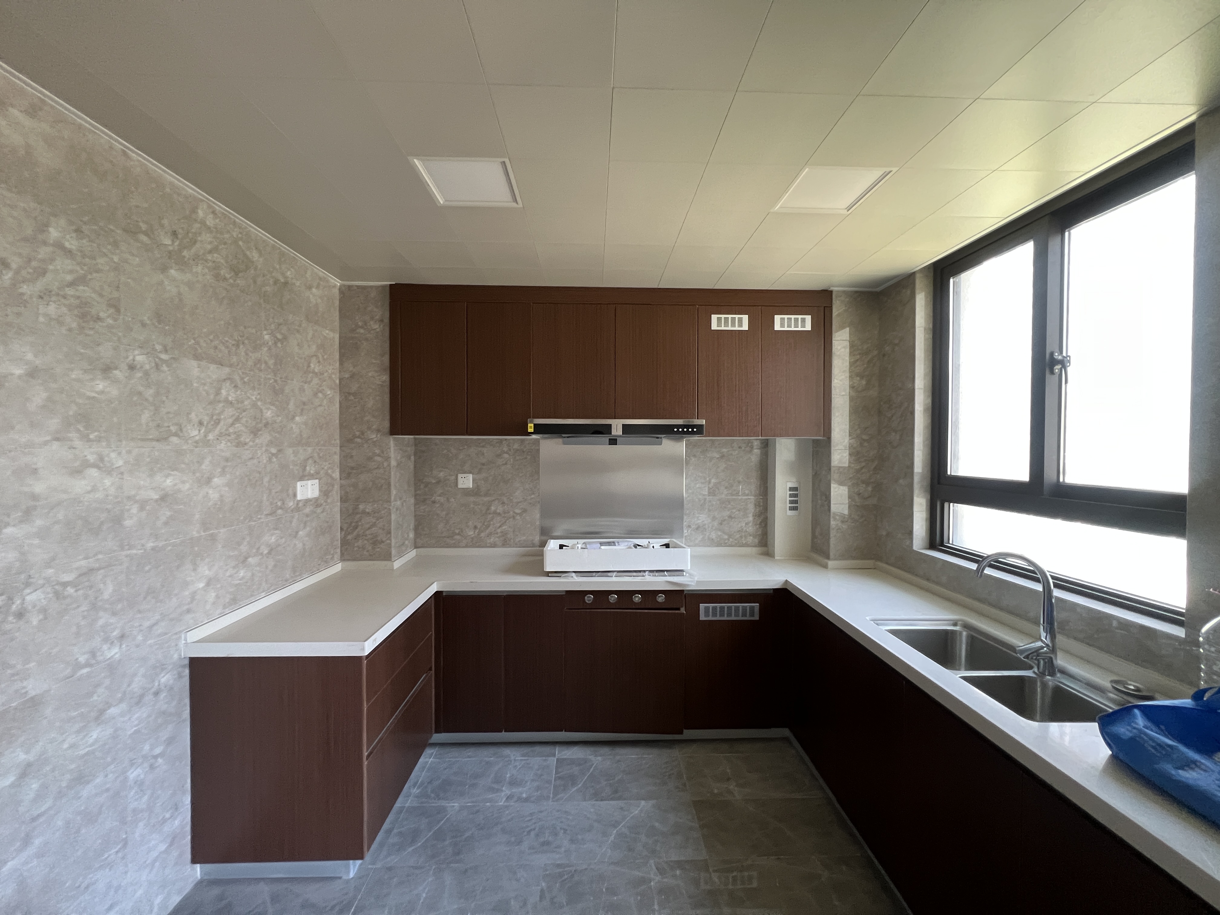 华强国际公馆 4室2厅2卫 159.73m&sup2;