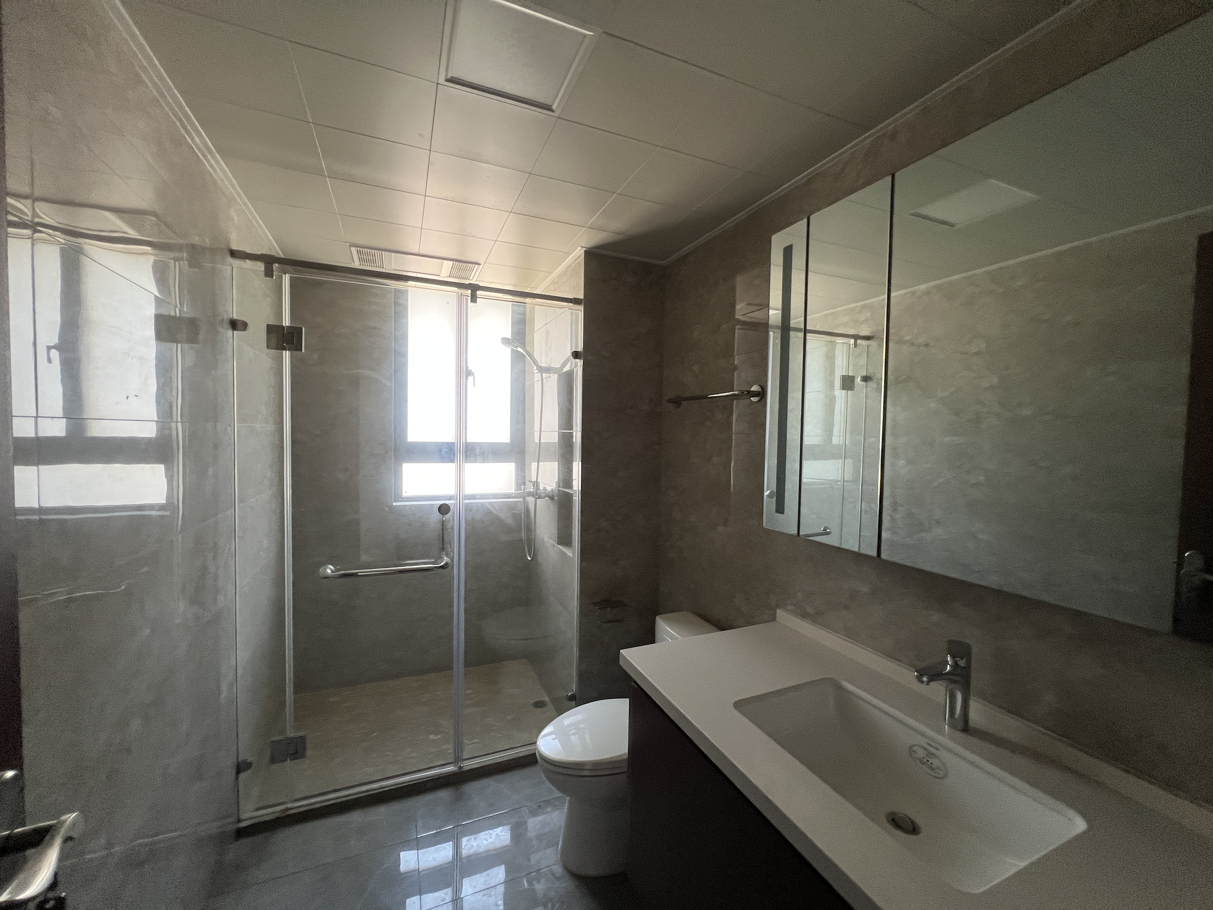 华强国际公馆 4室2厅2卫 159.73m&sup2;