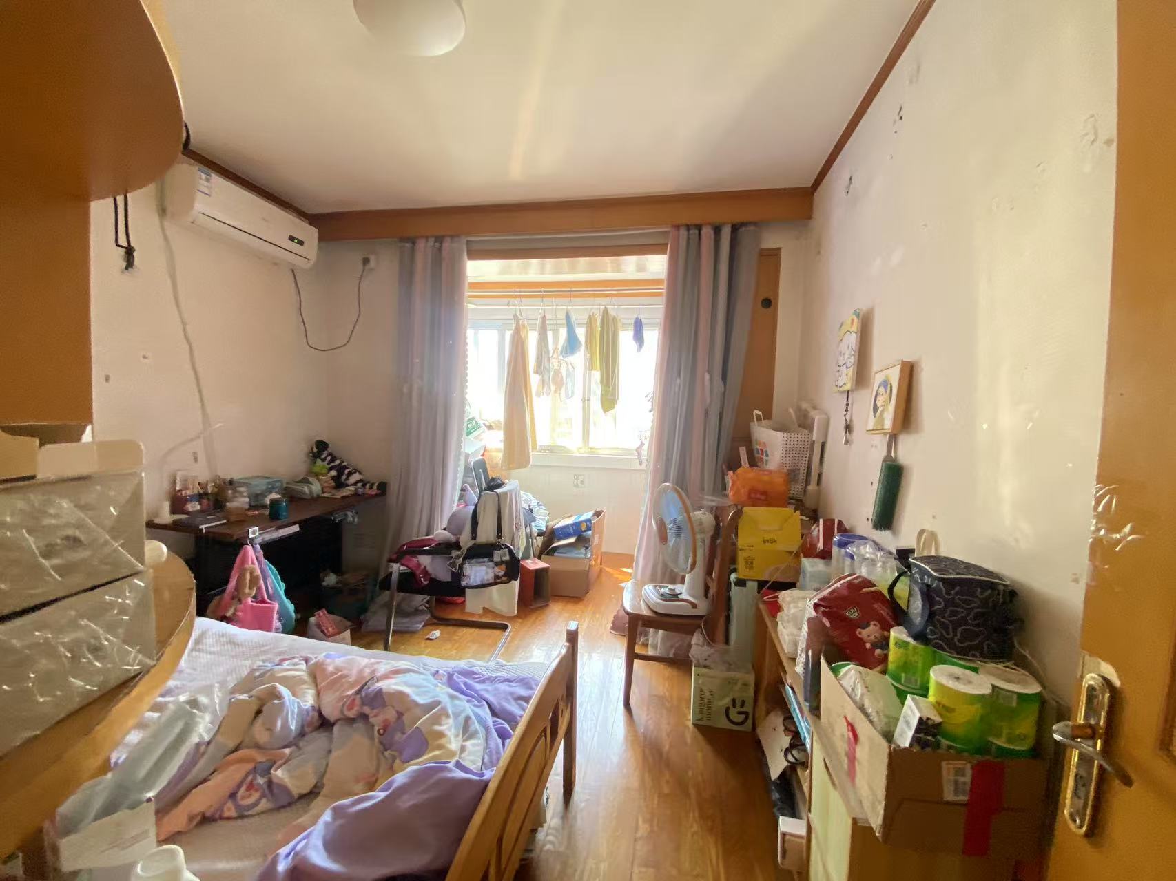城港新村 2室1厅1卫 60m&sup2;