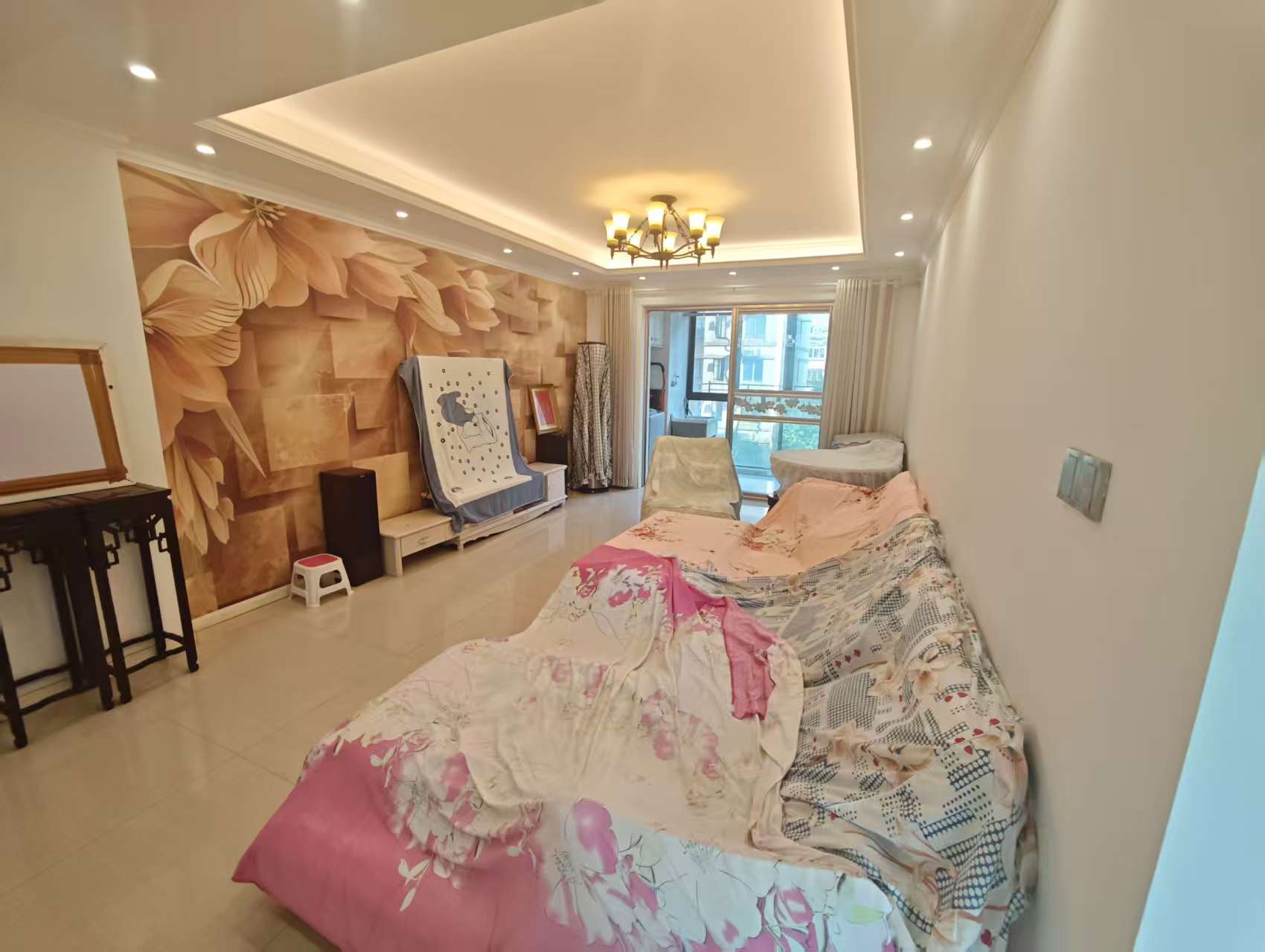 未来锦城 3室2厅2卫 117m&sup2;