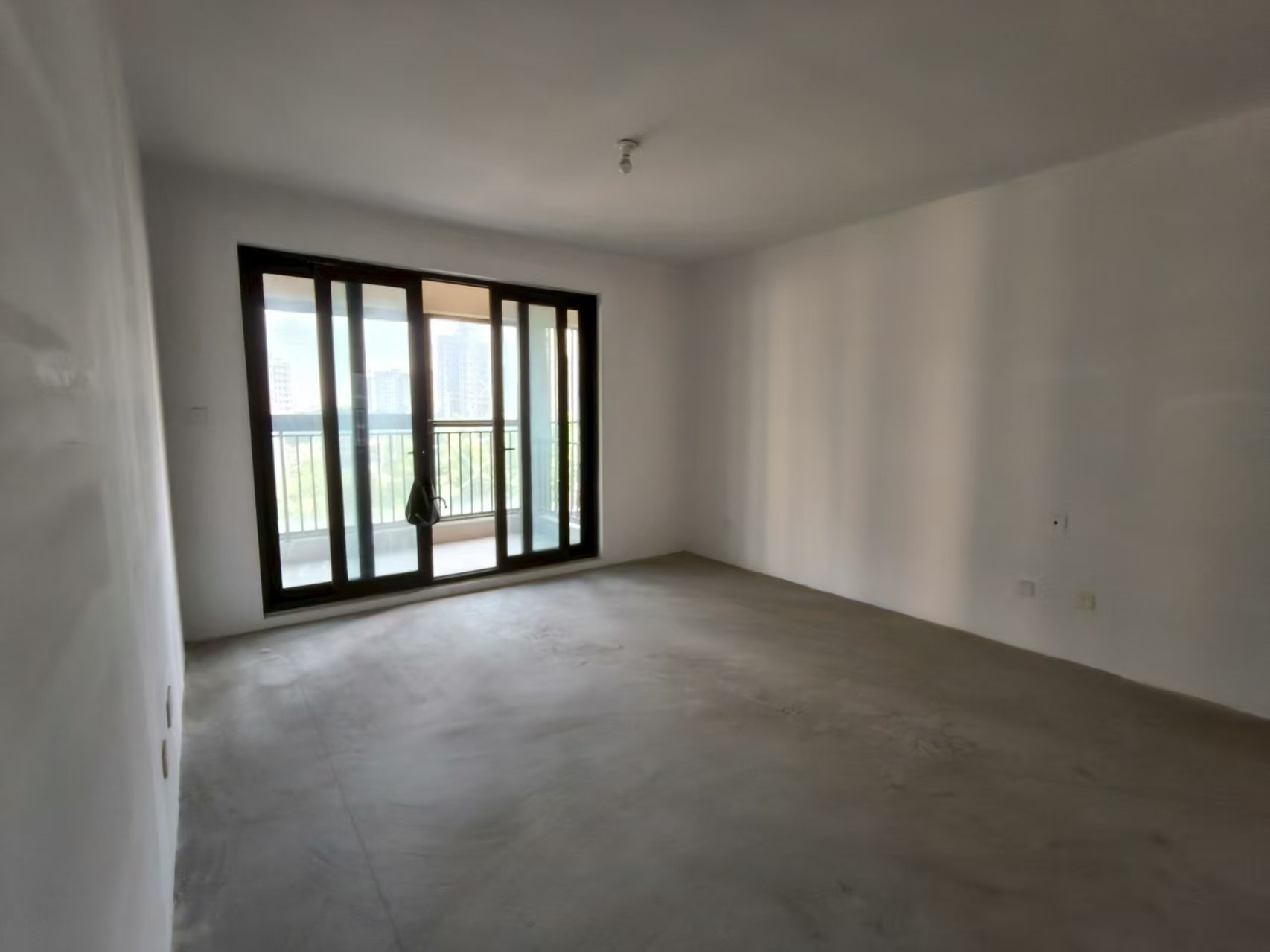紫宸府 4室2厅2卫 142m&sup2;