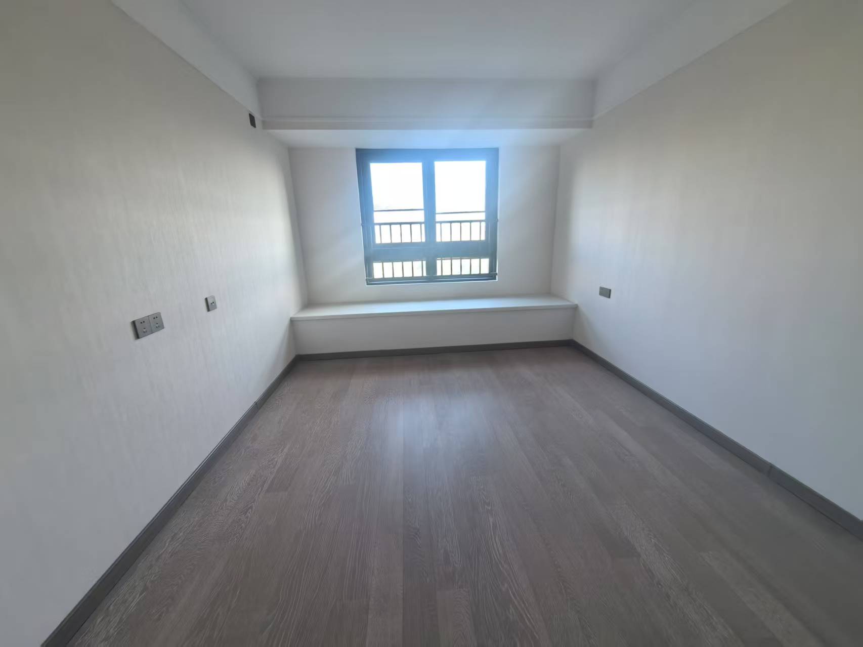 万科时代之光 3室2厅2卫 111m&sup2;