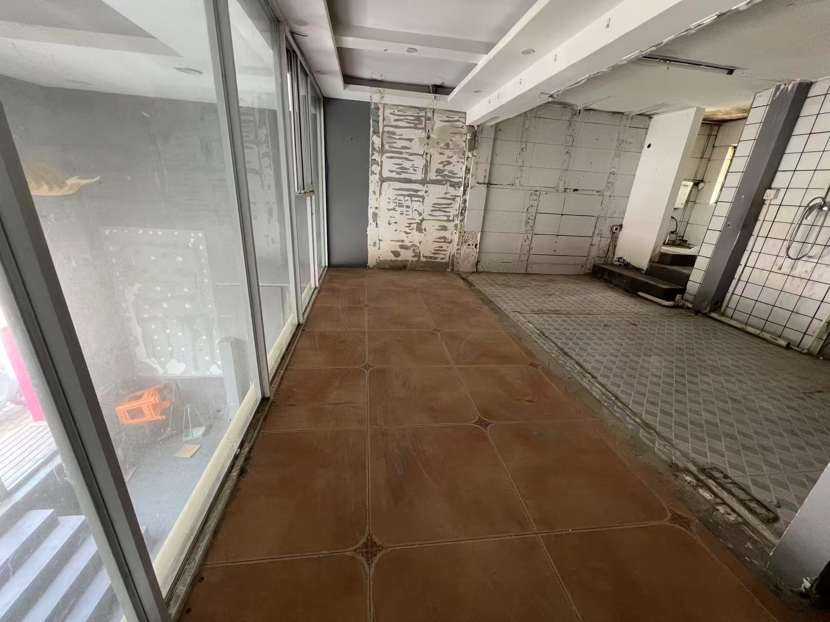 锦安花园 1室1厅0卫 49.00m&sup2;