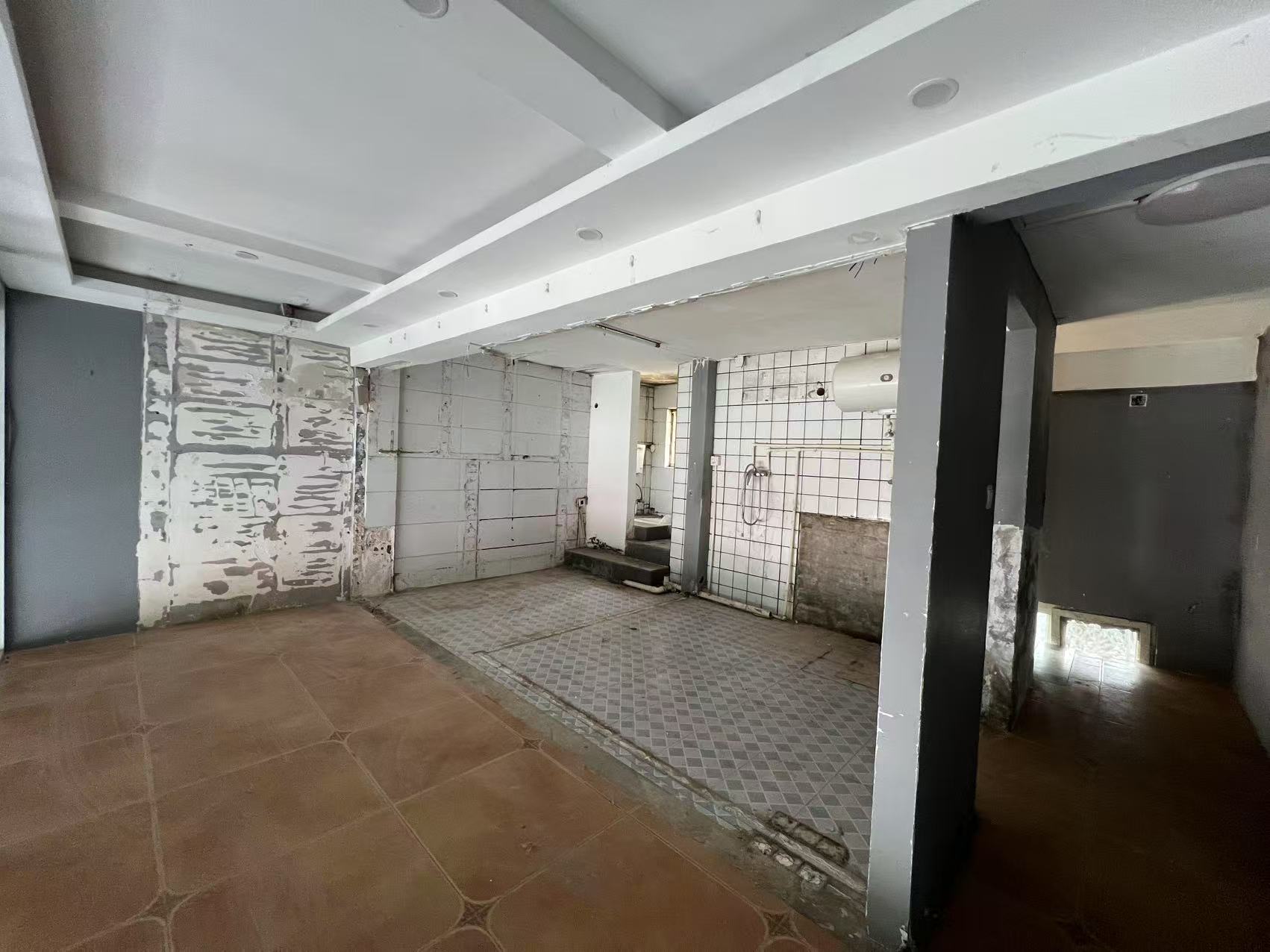 锦安花园 1室1厅0卫 49.00m&sup2;