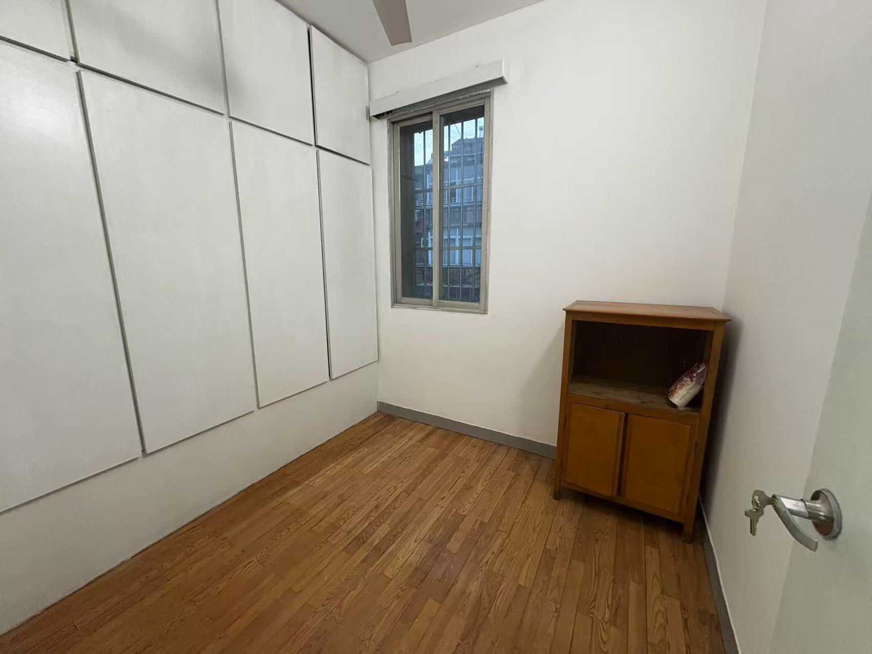 青年路新村 3室1厅1卫 68.90m&sup2;